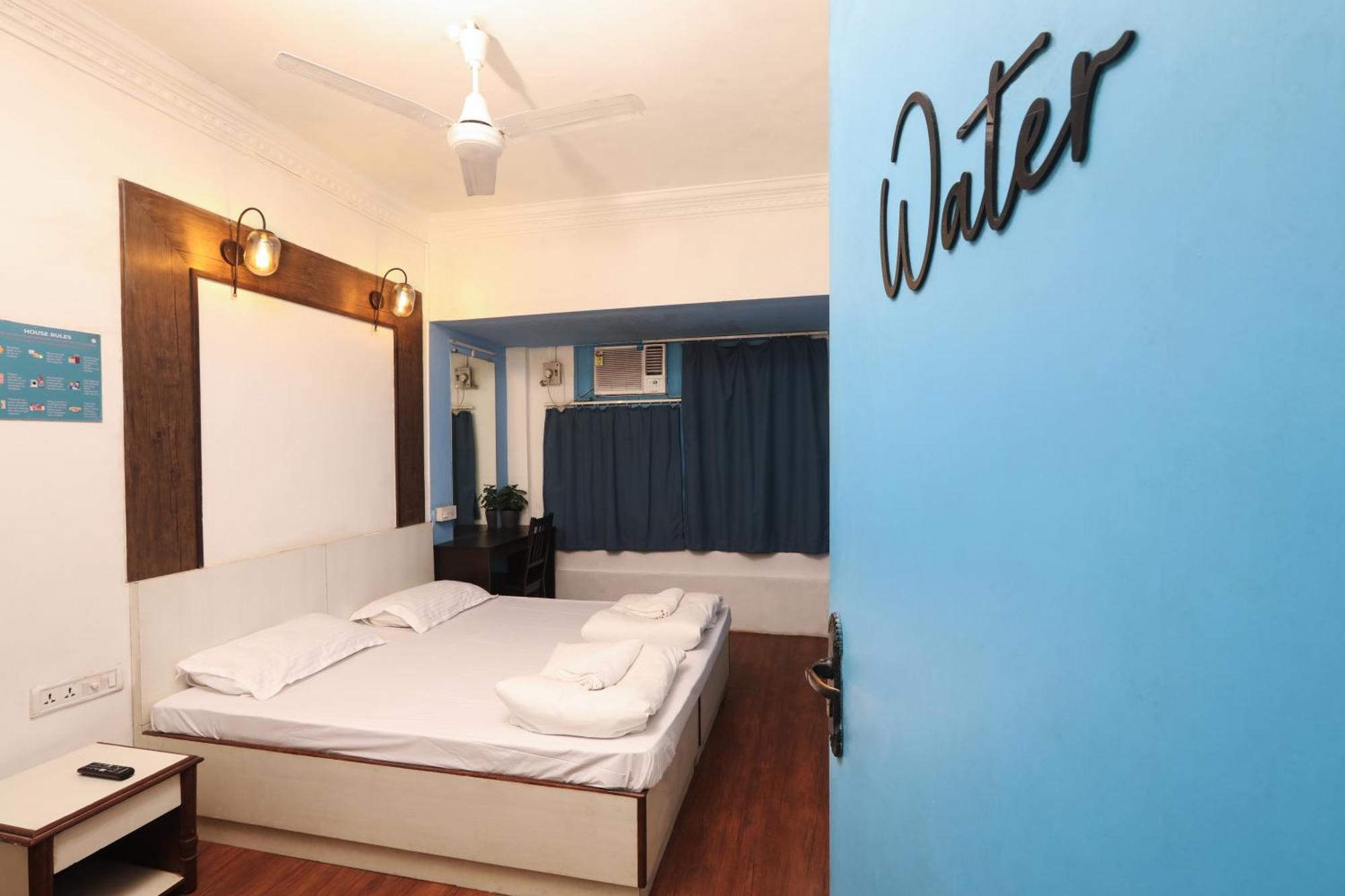 Mantra Hostel *