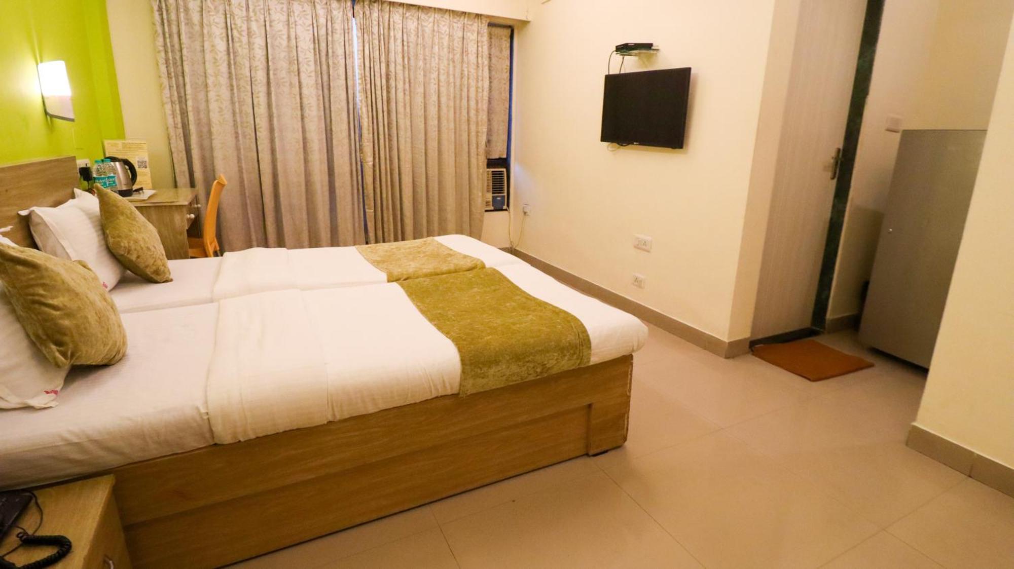 Hotel Tuliip Residency 3*