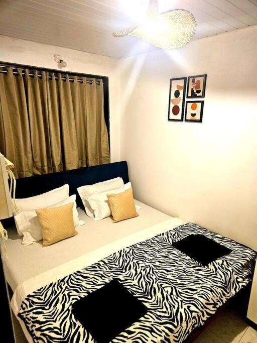Apartment The Pali Nook, Cozy Bandra Escape *