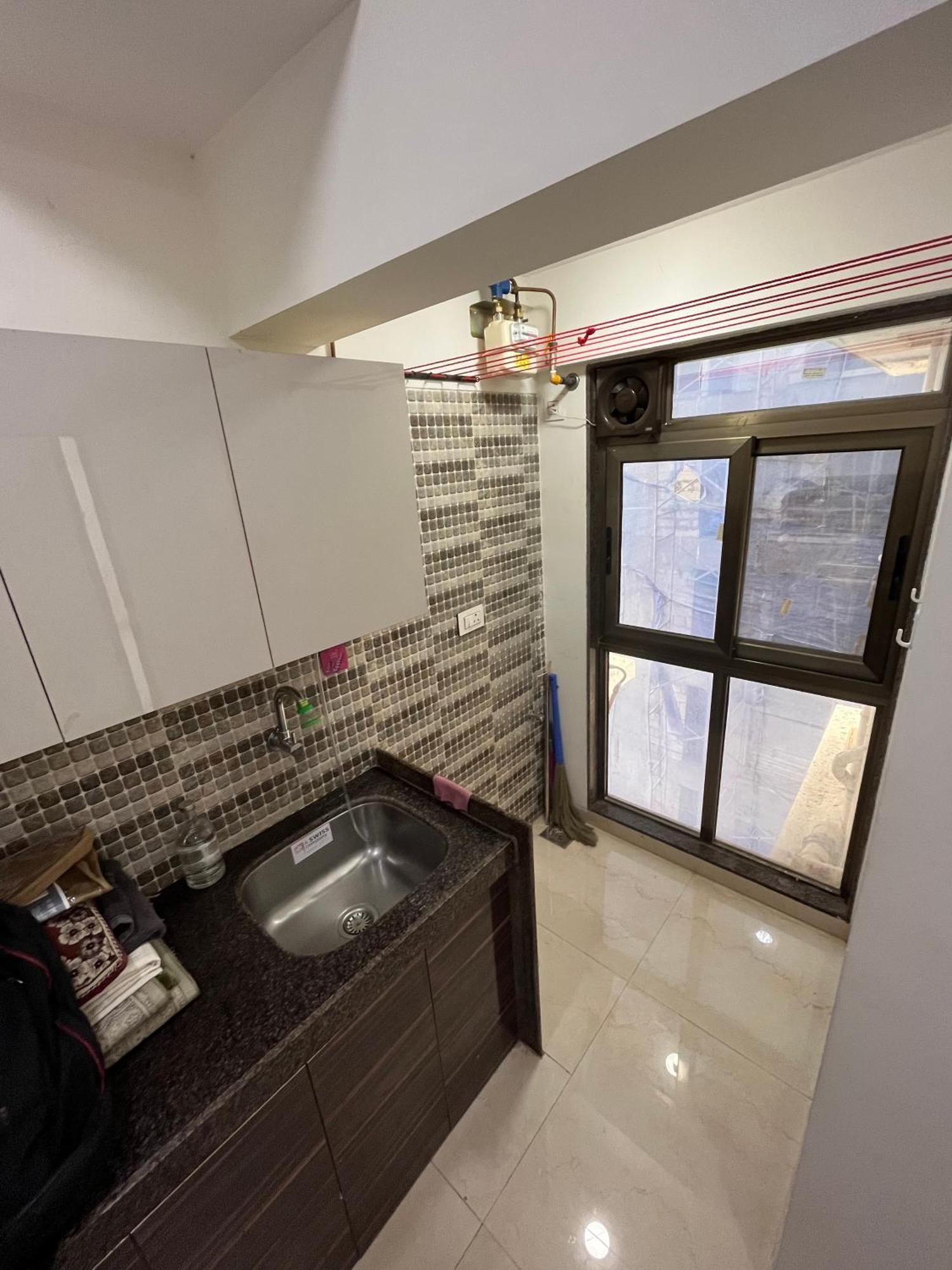 Shared In Building In Upper Juhu Homestay *