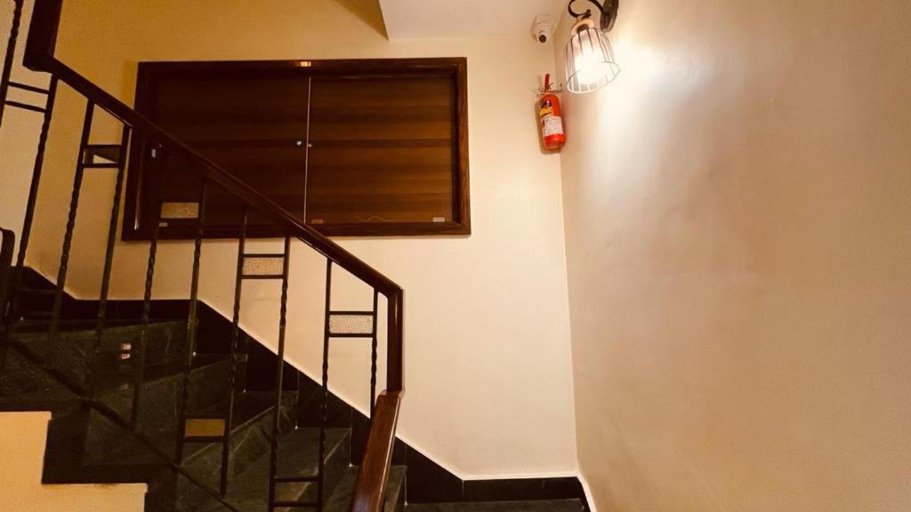 Tim Santacruz Airport Apartment *