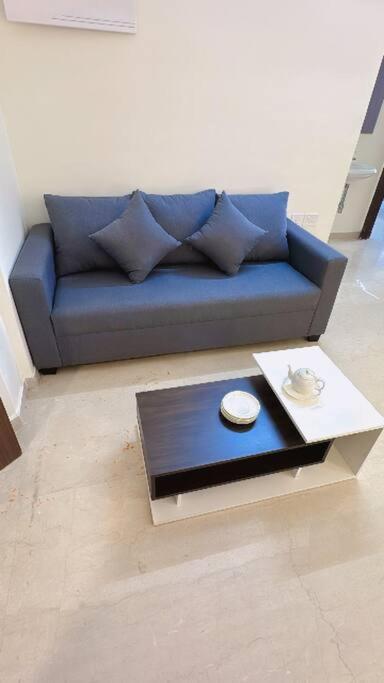 Pixiestays 2bhk Flat Malad Apartment *