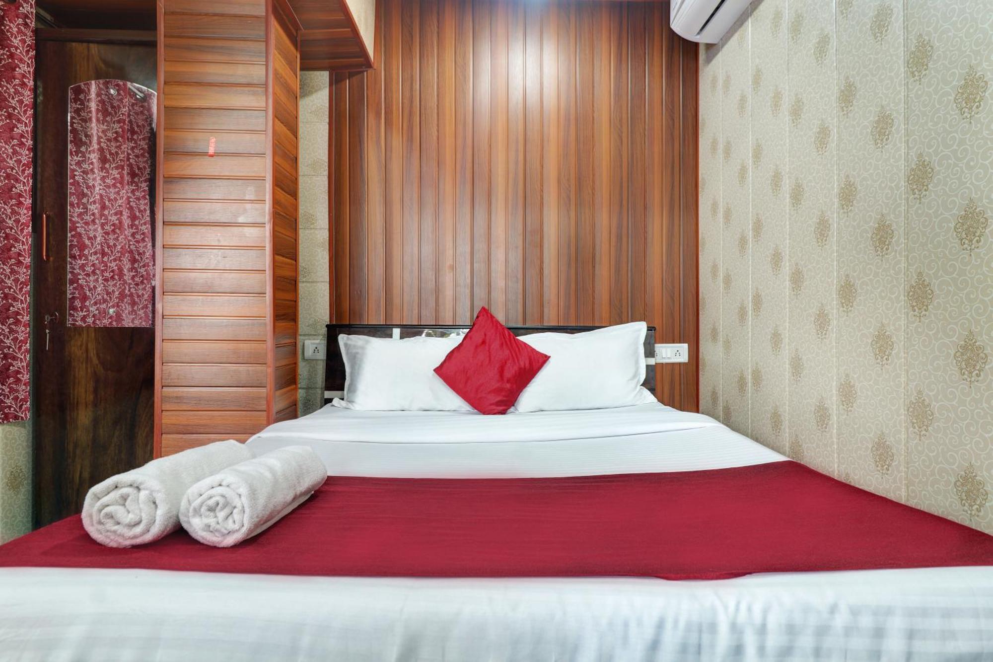 Ab Residency Near Kokilaben Dhirubhai Ambani Hospital Andheri West Mumbai