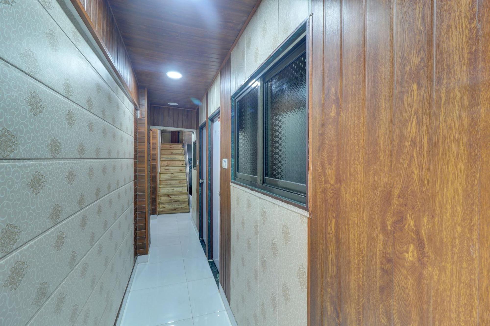 Ab Residency Near Kokilaben Dhirubhai Ambani Hospital Andheri West
