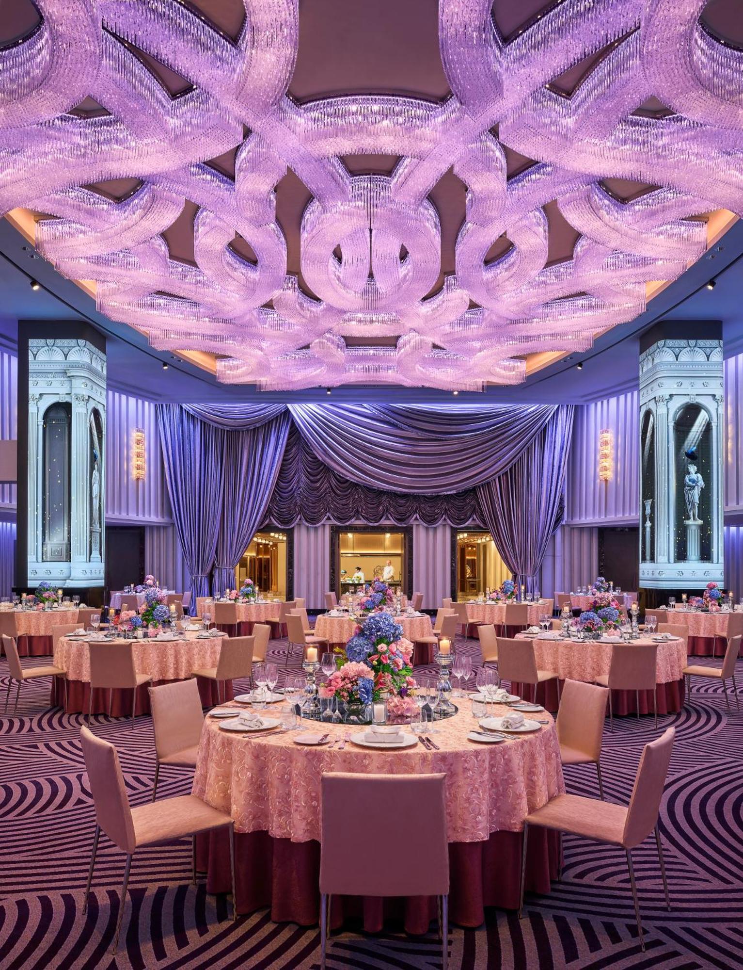 Grand Hyatt And Residences Hotel Mumbai