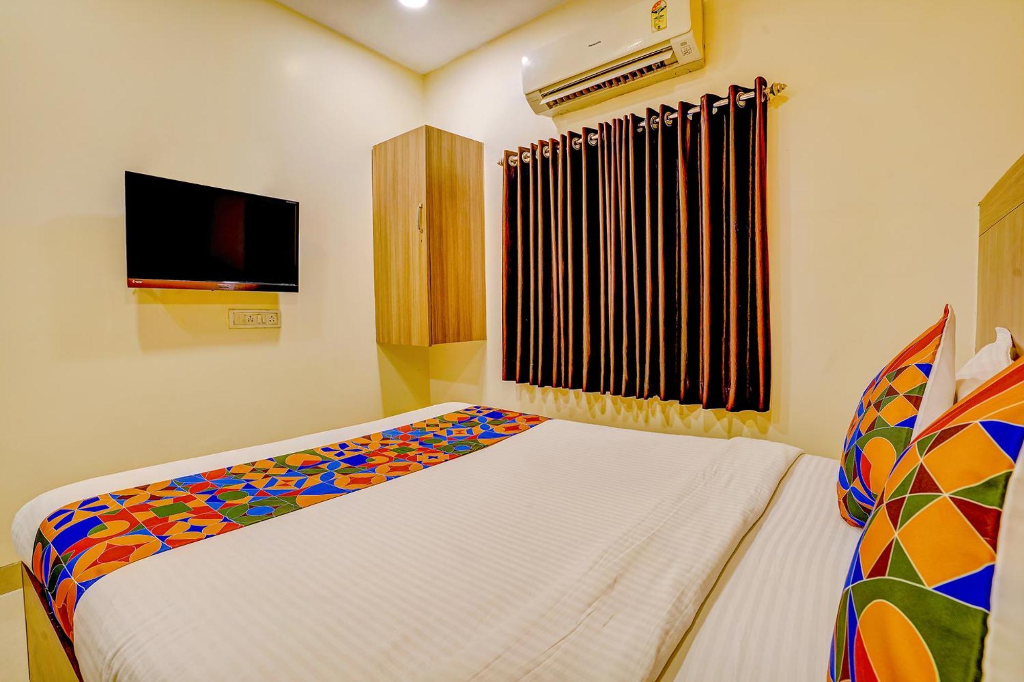Fabhotel Prakash - Nr International Airport 3*