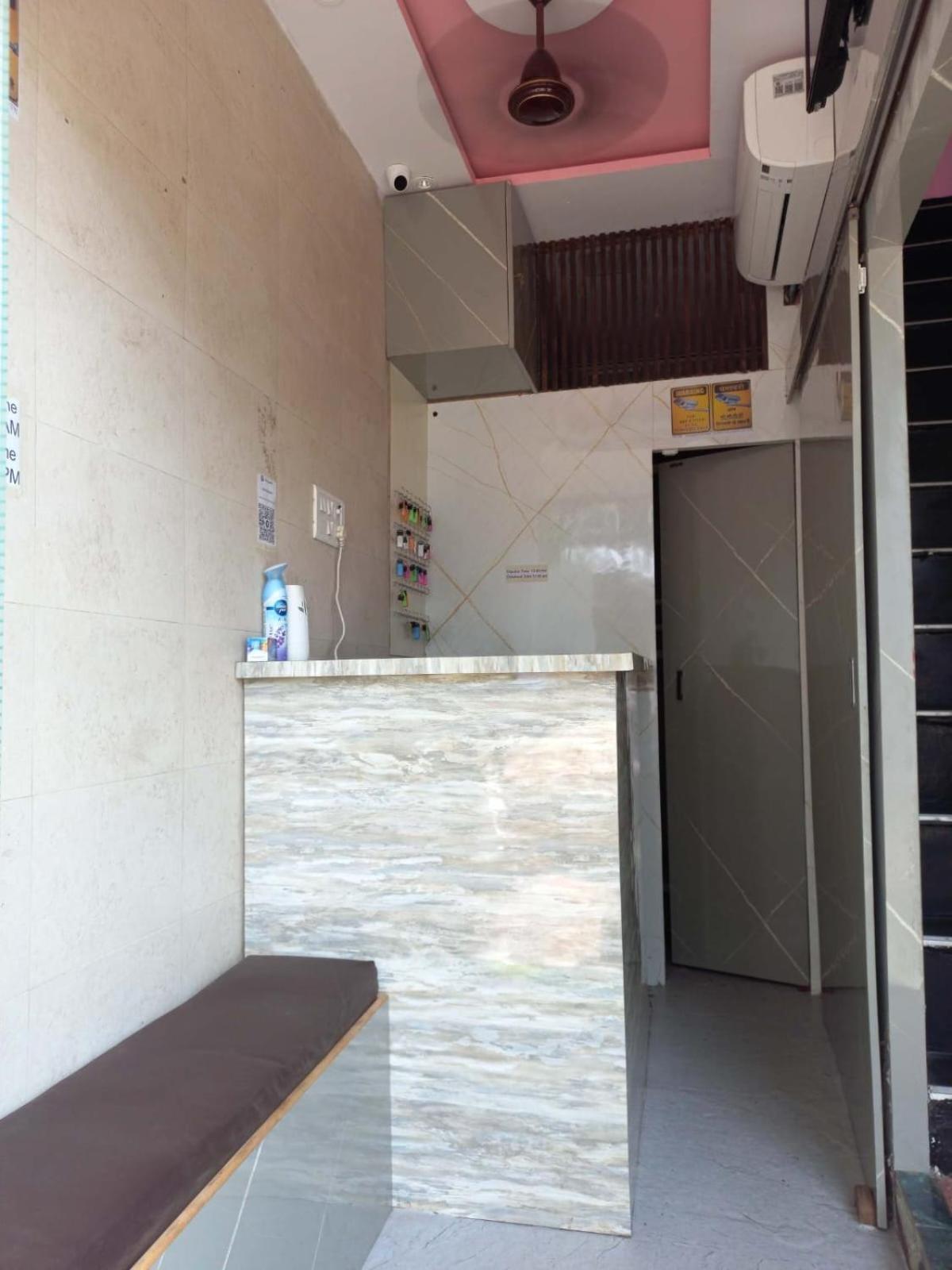 Hostel Qadari