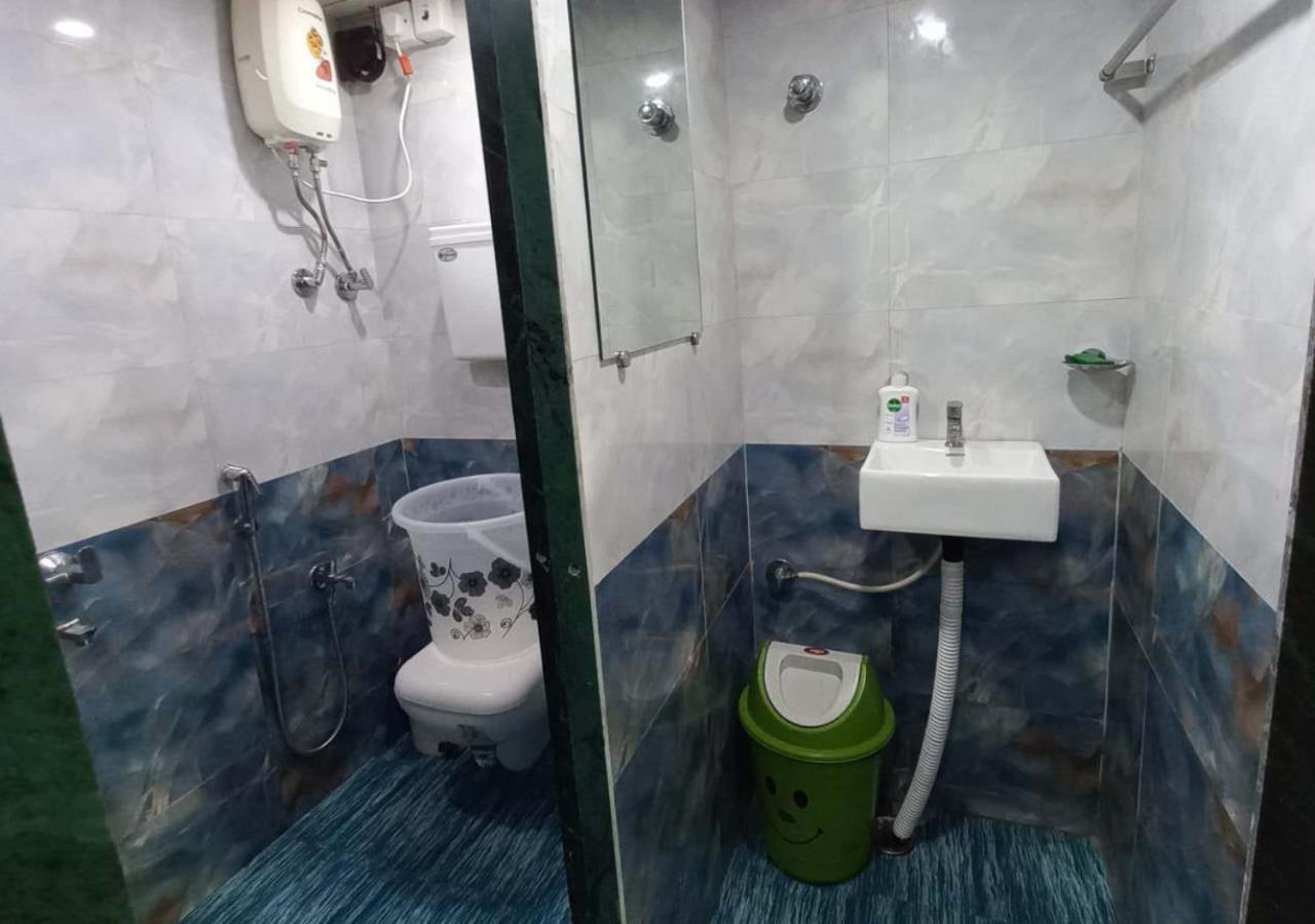 Qadari Hostel Mumbai