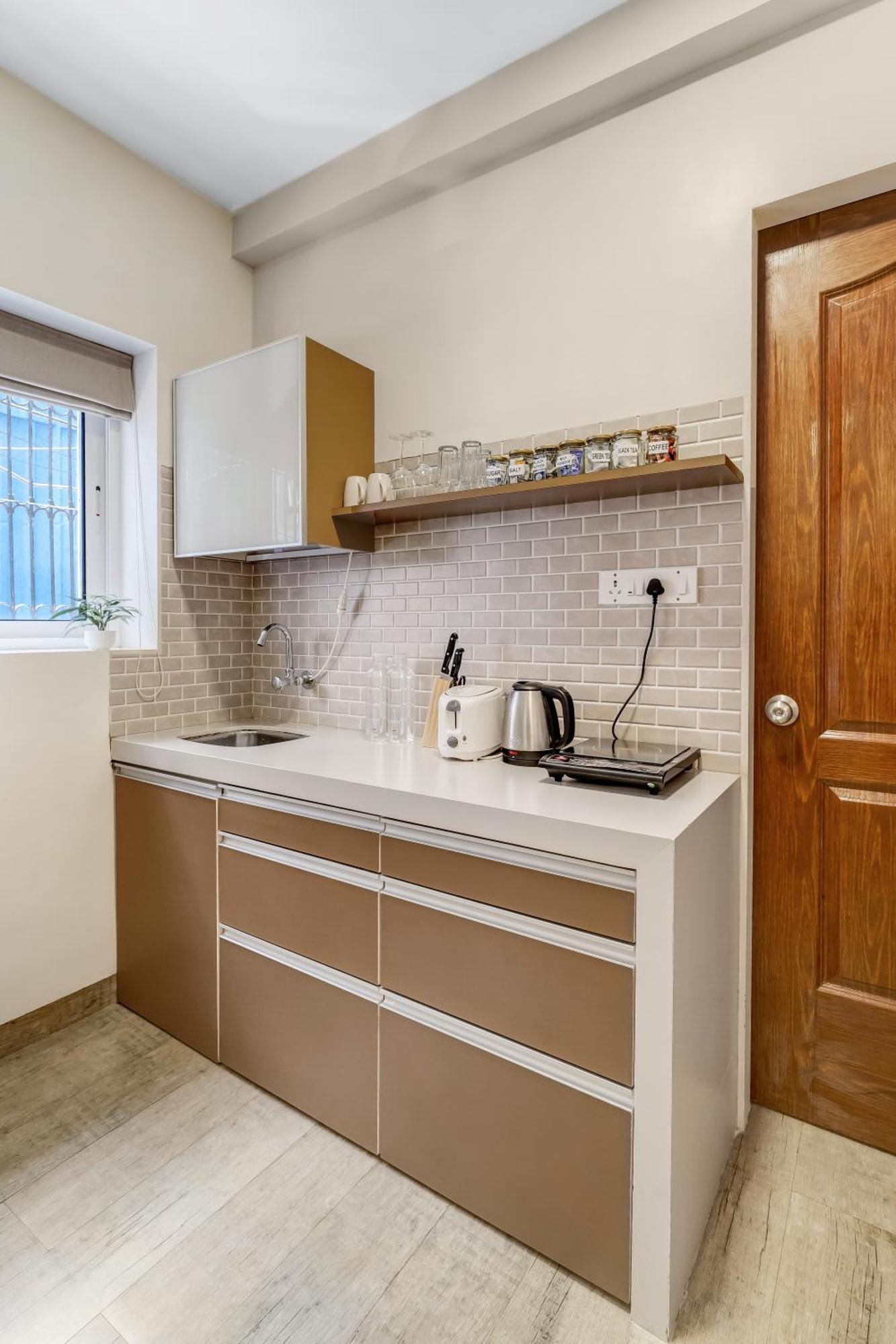 Maven 1bhk Khar W By The Company Bed & Breakfast *