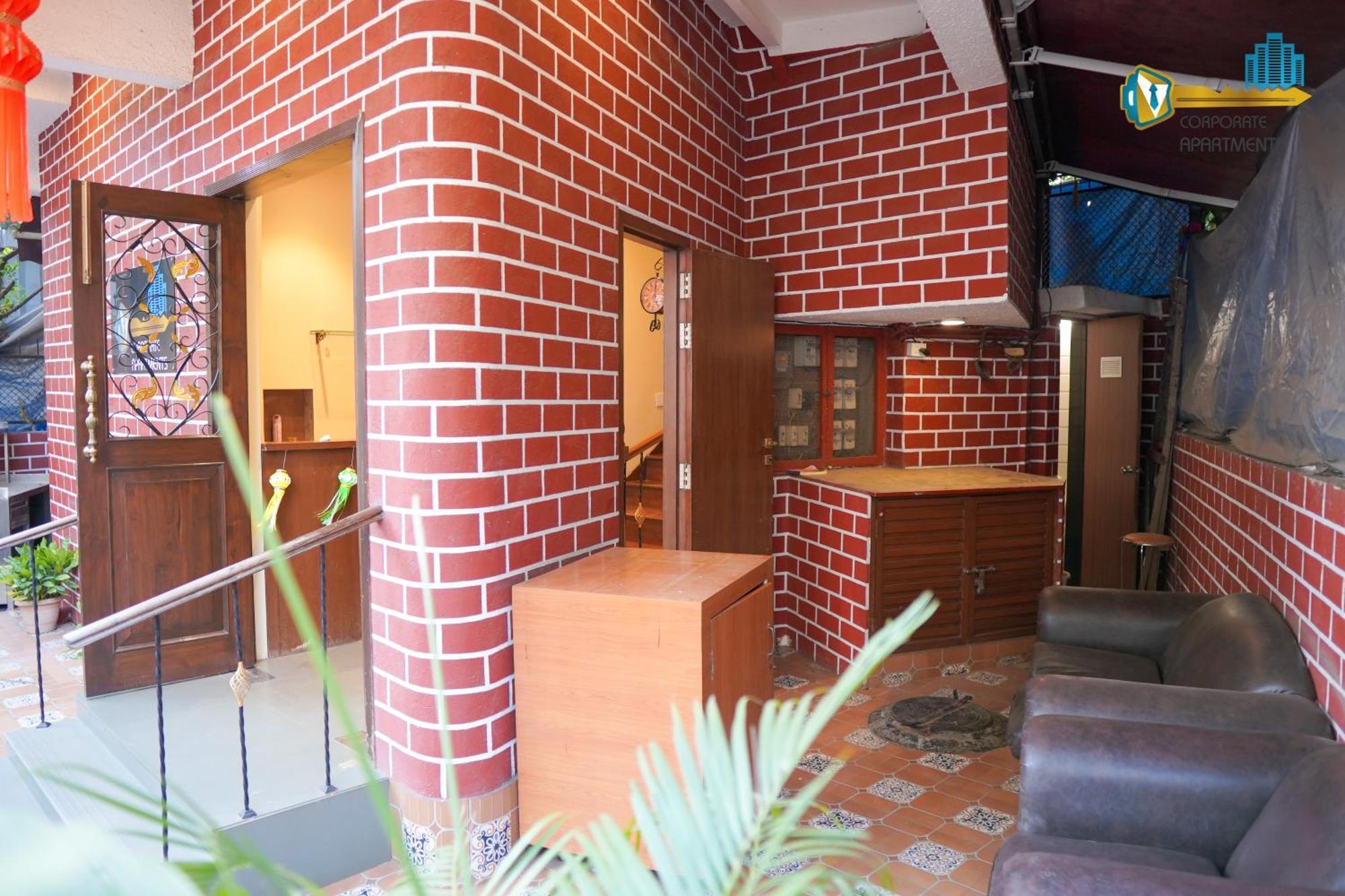 Corporate Apartment, Santacruz, Near Bkc Mumbai