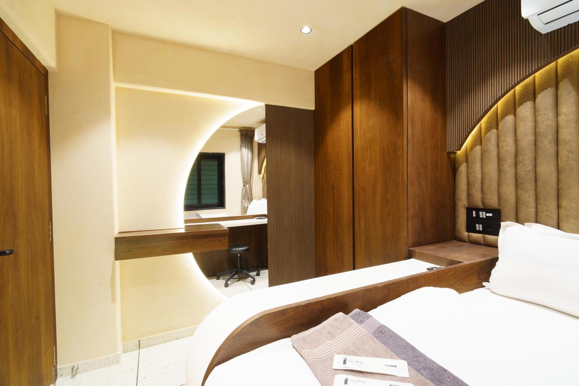 Elara By The Company Mumbai