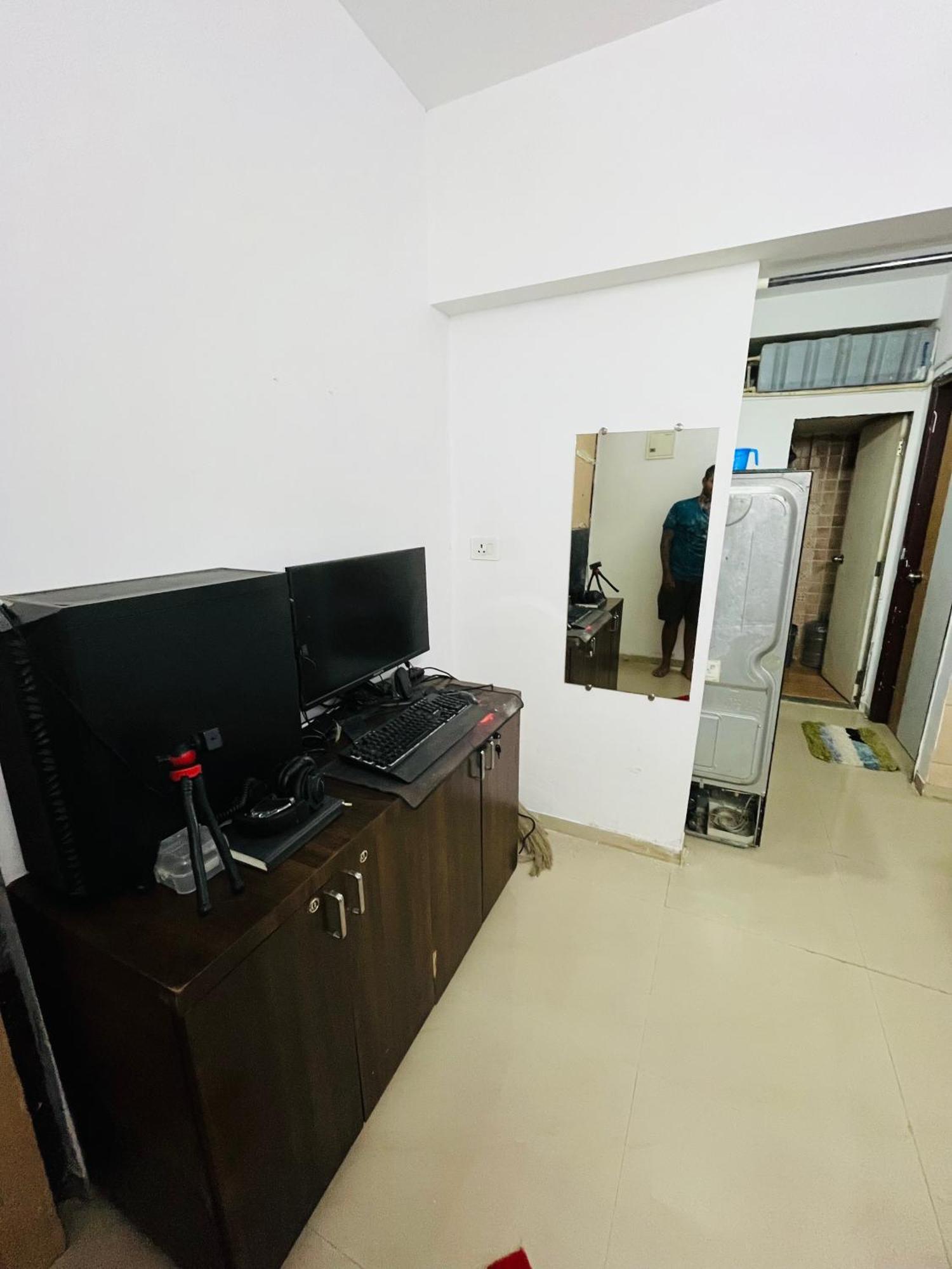 Hostel Ak Homez