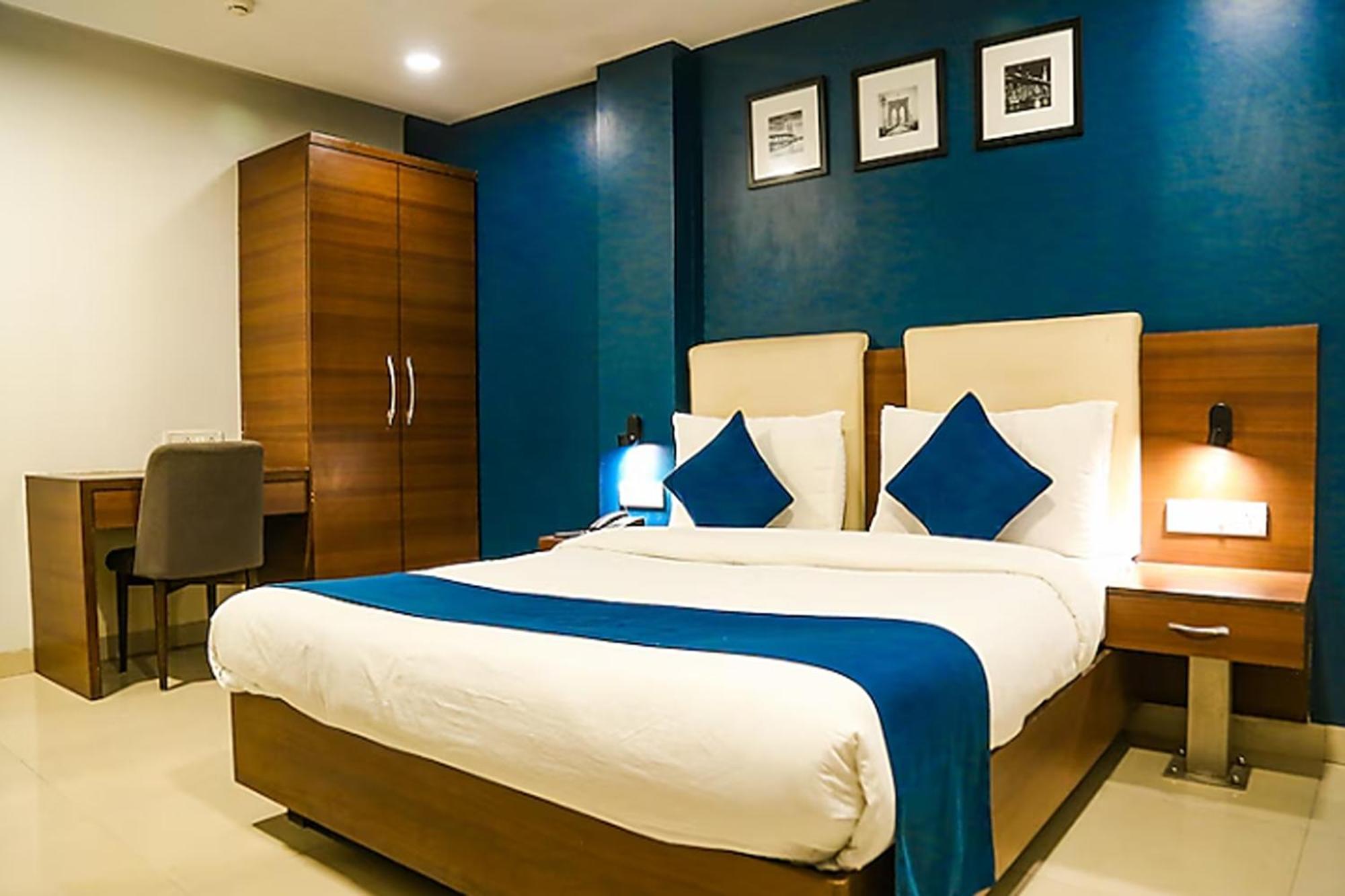 Capital O 791 Concord Galaxy Hotel Mumbai