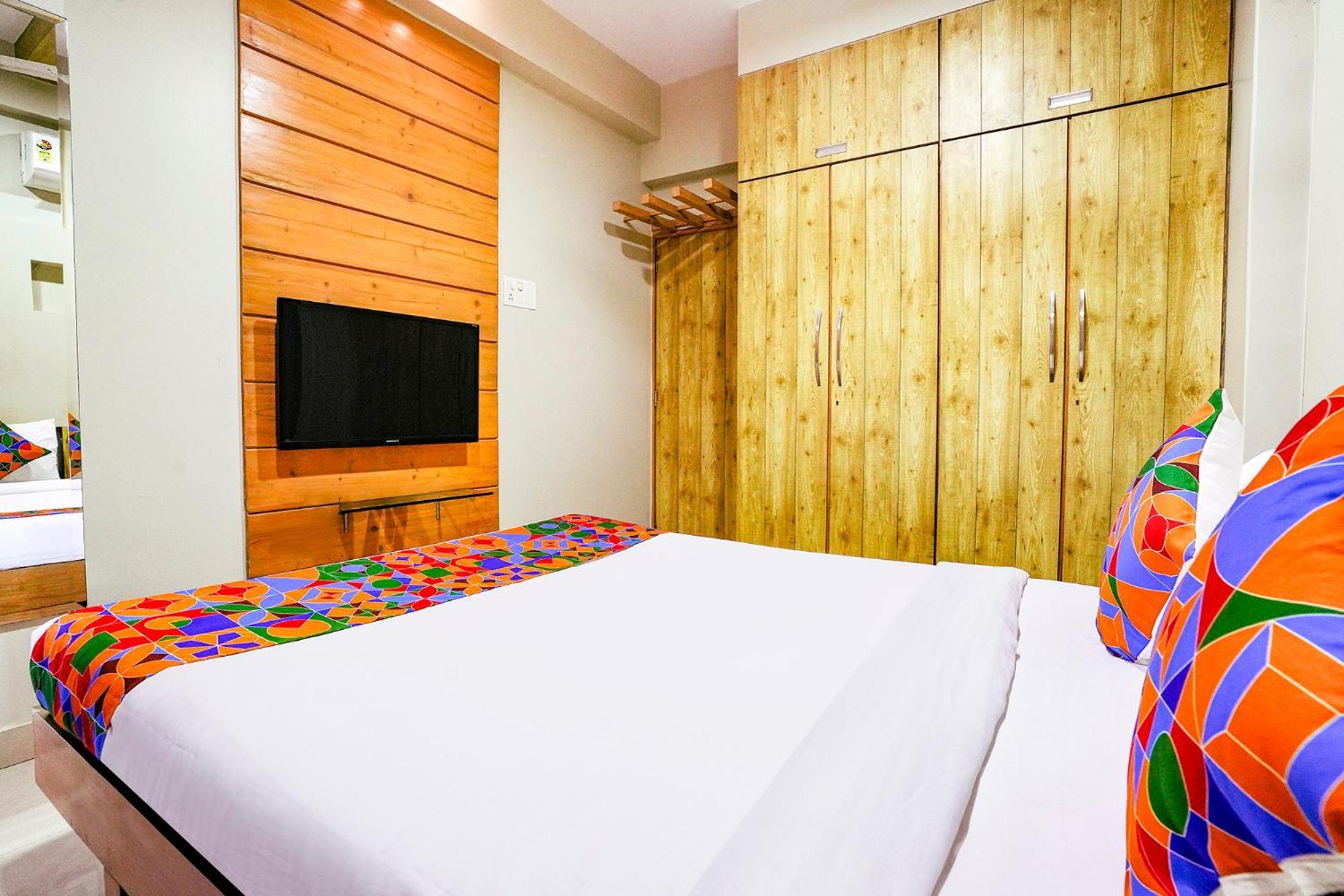 Apartment Fabhotel Corporate Bandra *