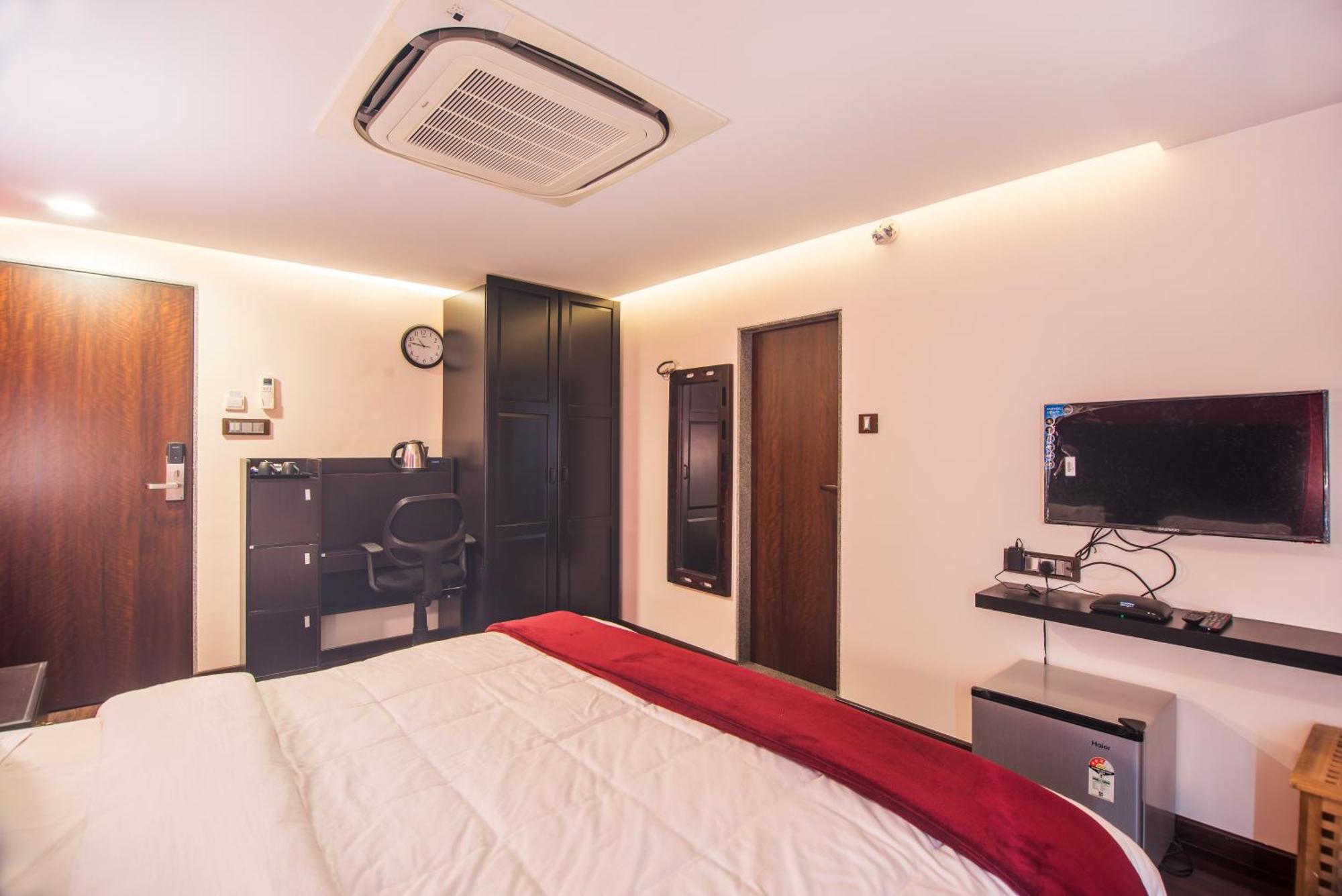 The V Sadan Mumbai