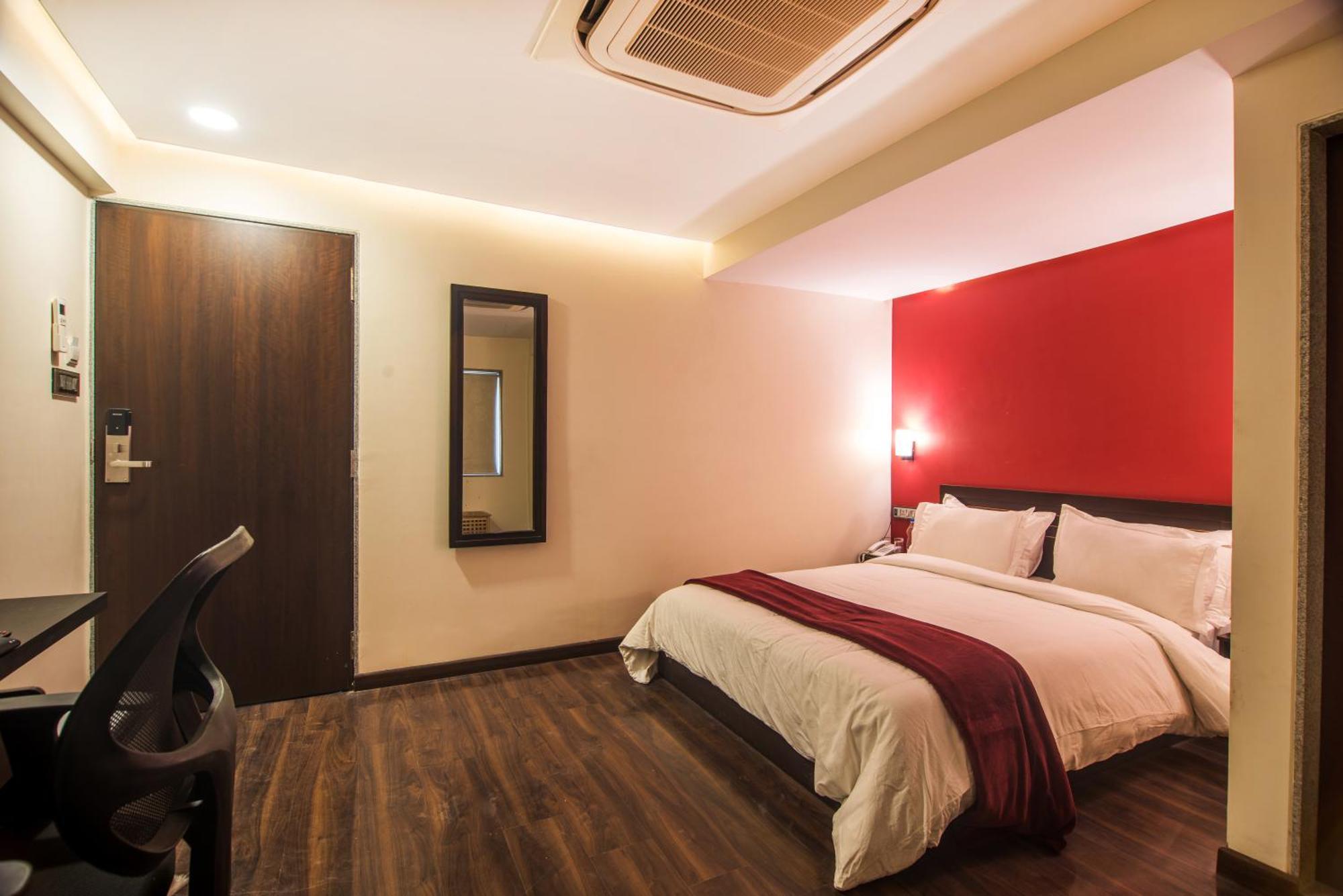 Bed & Breakfast The V Sadan Mumbai