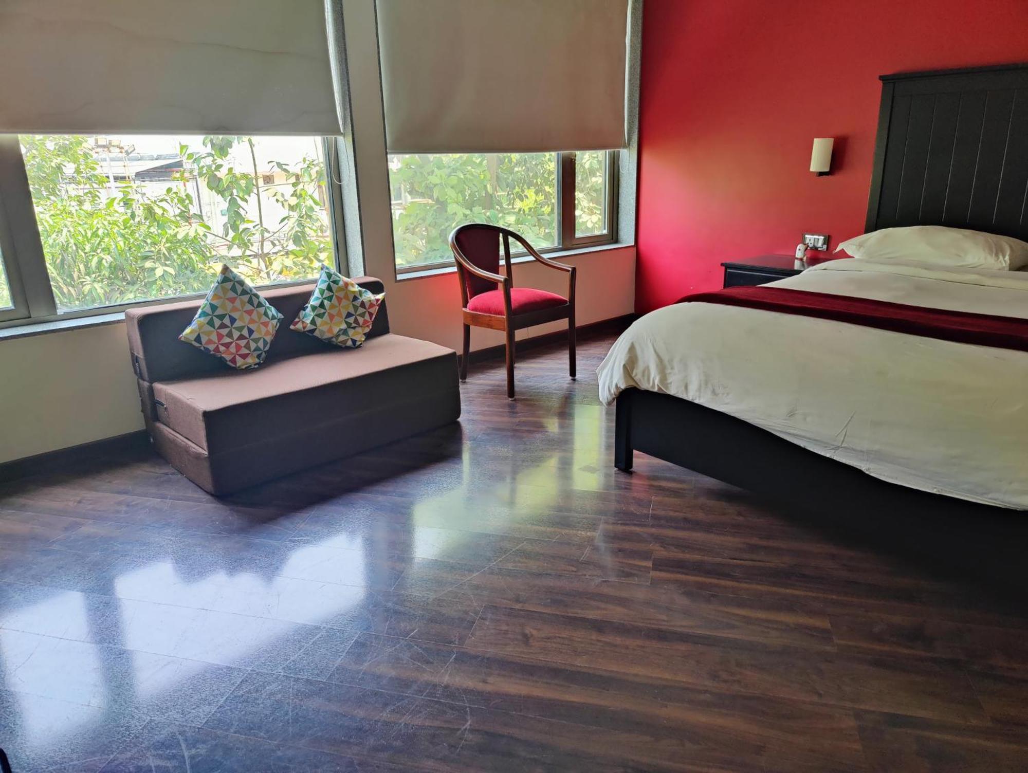 Bed & Breakfast The V Sadan Mumbai