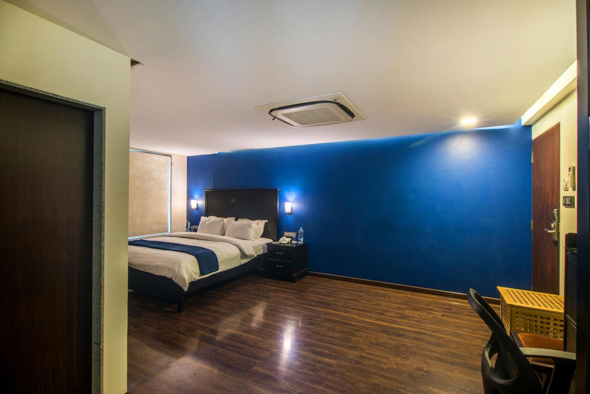 Bed & Breakfast The V Sadan Mumbai