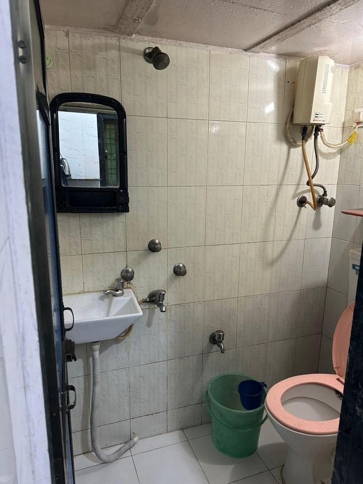 Private Flat For *