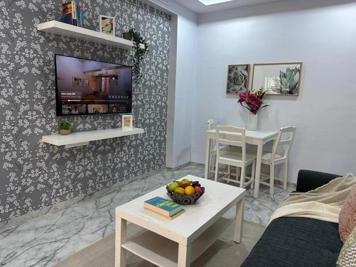 Bandra Nest Peaceful Retreat Nr Veronica Road