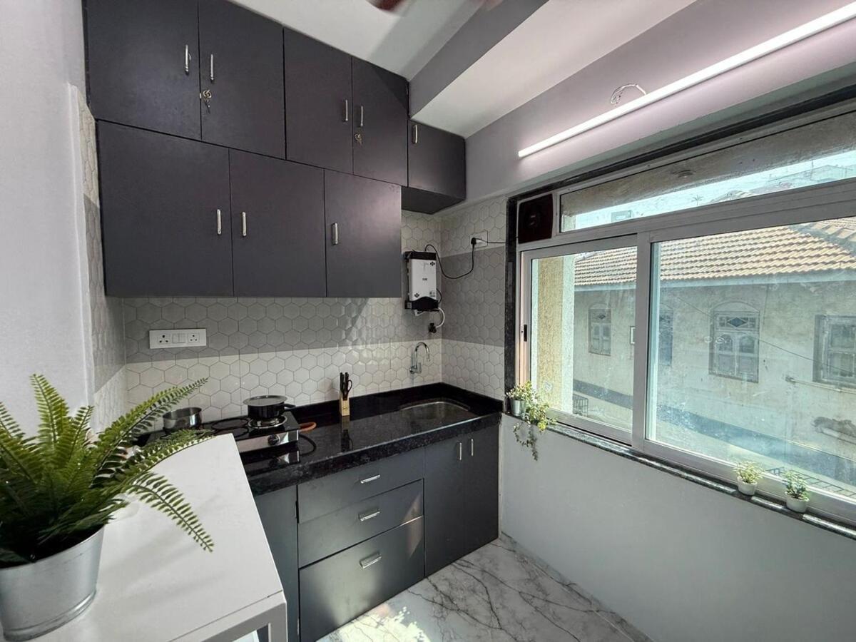 Apartment Bandra Nest Peaceful Retreat Nr Veronica Road