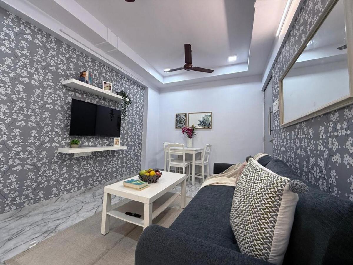 Bandra Nest Peaceful Retreat Nr Veronica Road