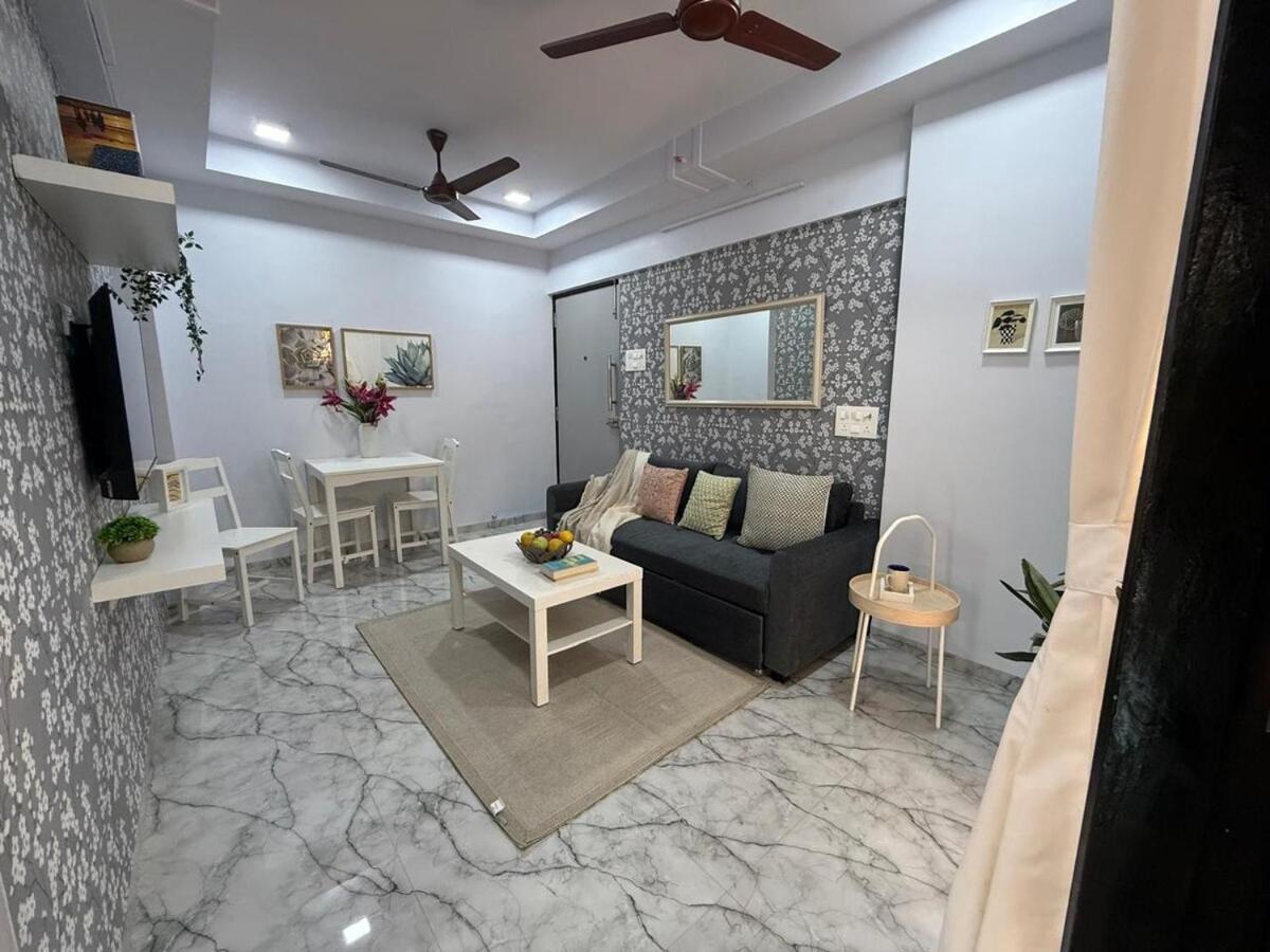 Bandra Nest Peaceful Retreat Nr Veronica Road * Mumbai