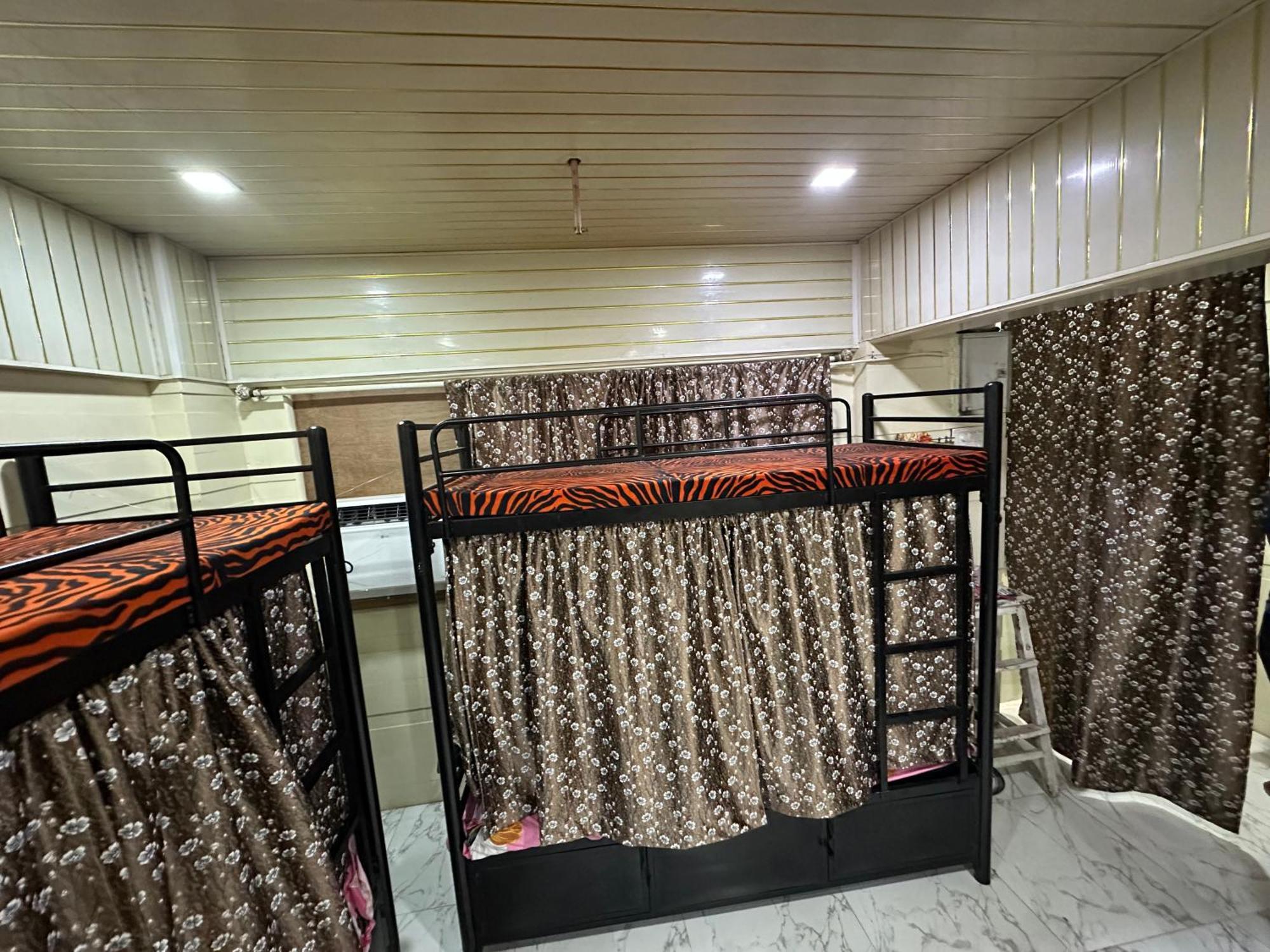 Hostel Balaji Mumbai