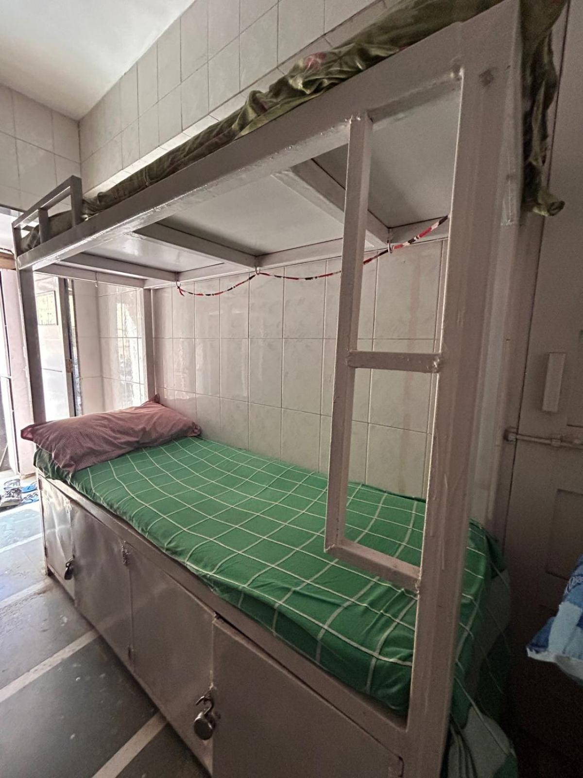 Hostel Rahat *