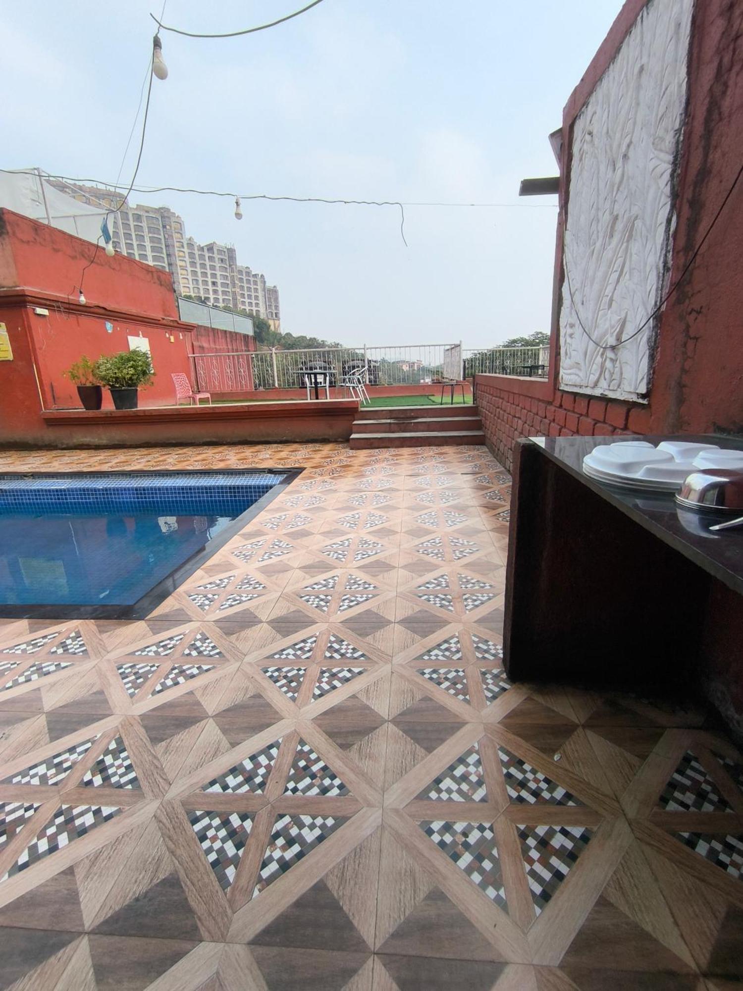 Villa King Size Deck