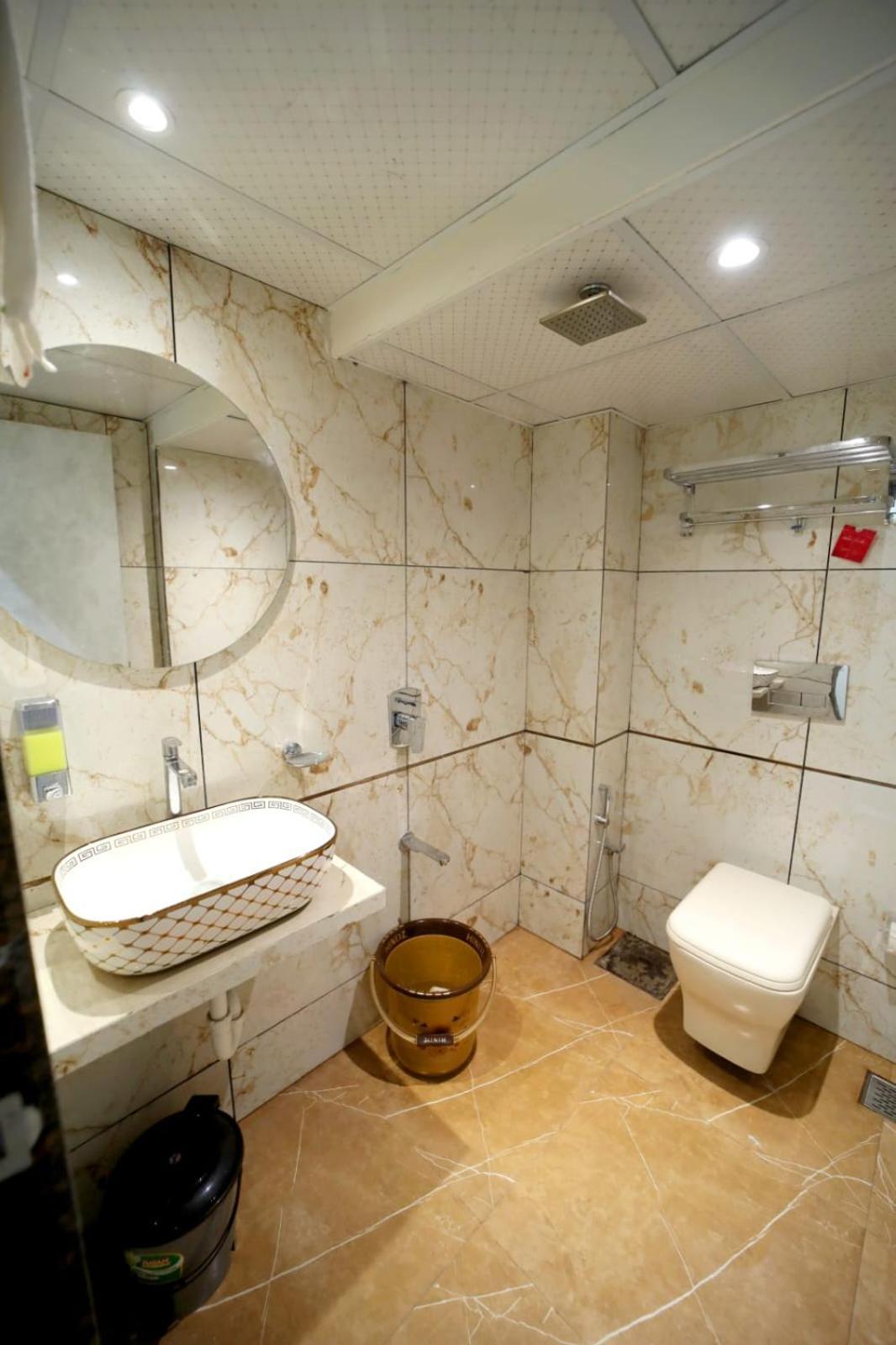 N.m. Hotel Mumbai