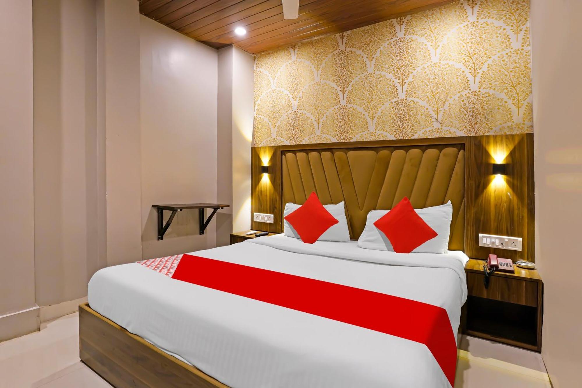 Hotel Super O Andheri East