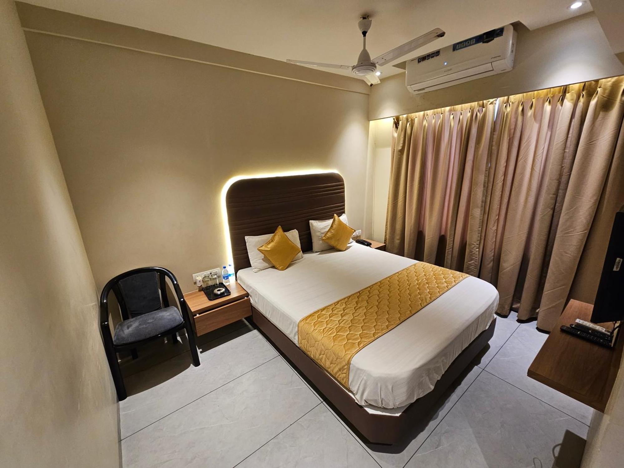 The Ube Residency Hotel 3*