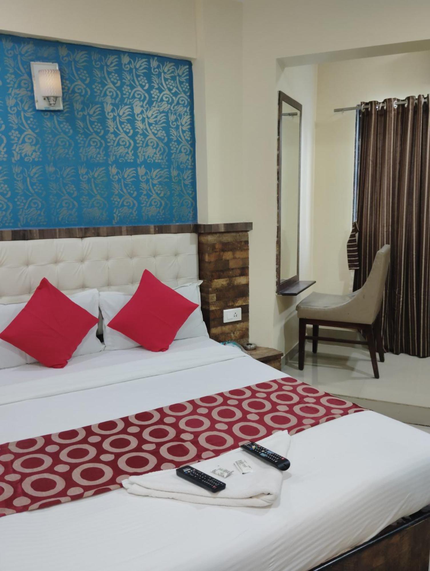 Golden Park Near Nesco Hotel Mumbai