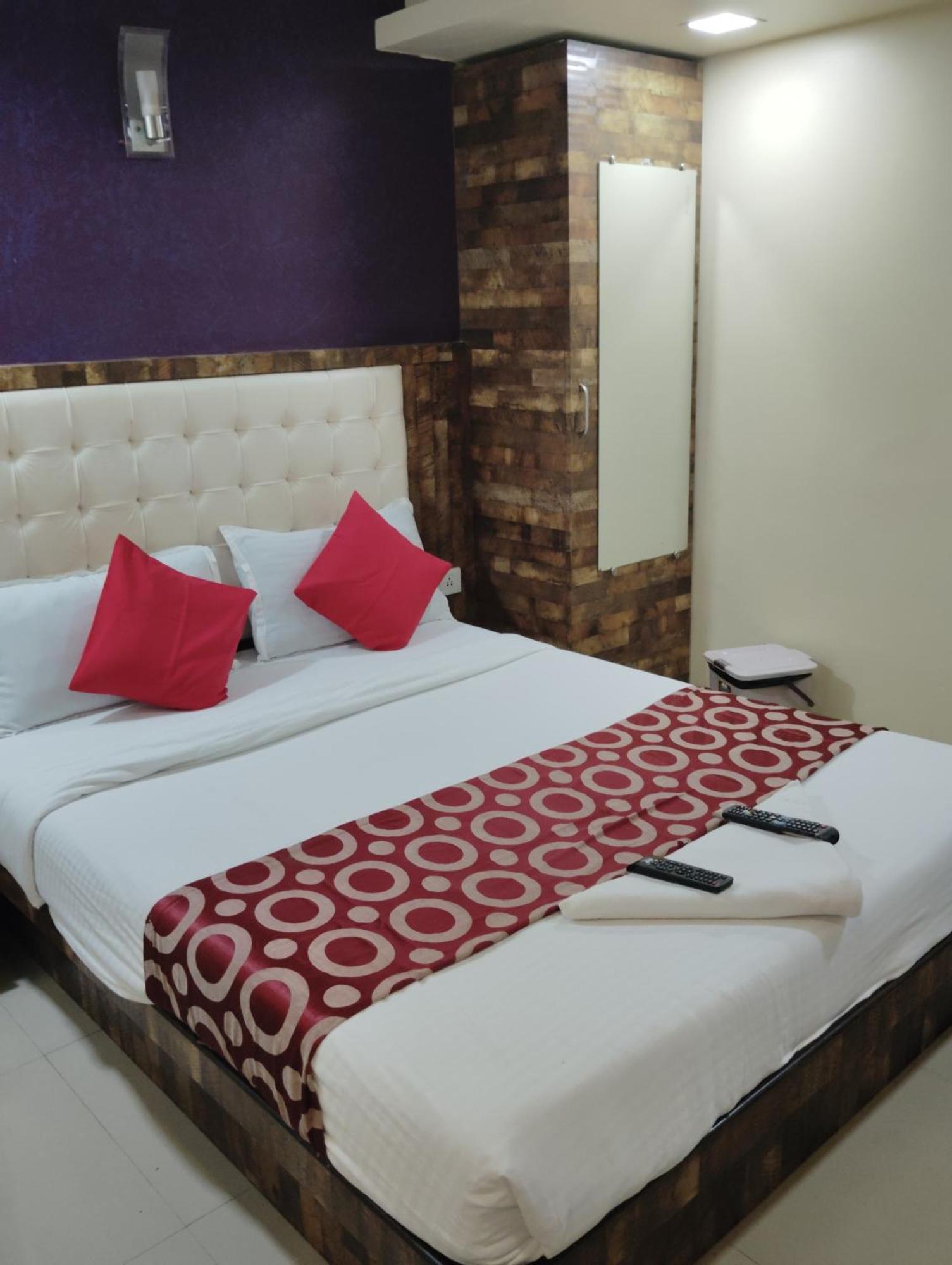 Golden Park Near Nesco * Mumbai