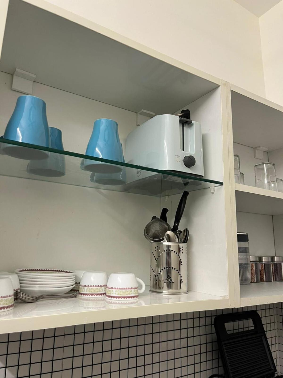 Apartamento 2bhk Living Near Nesco Malad East West Bombaim