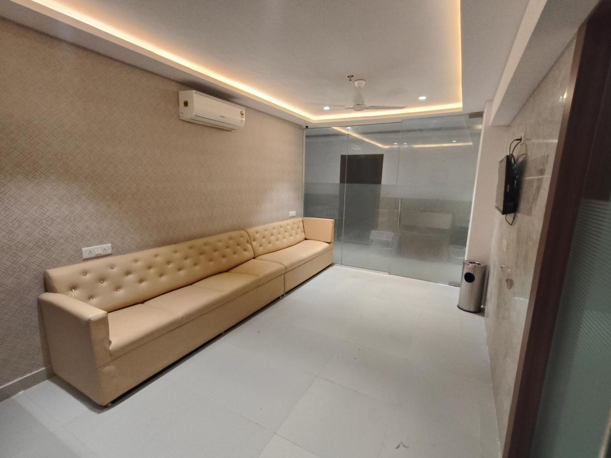 Morya Residency Parel Bombaim