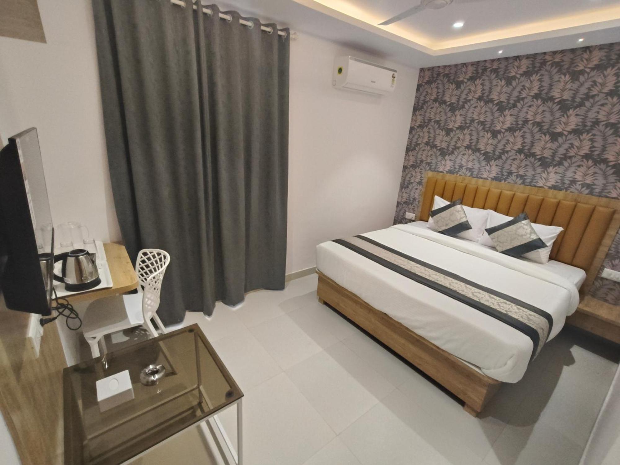 Morya Residency Parel Bombaim