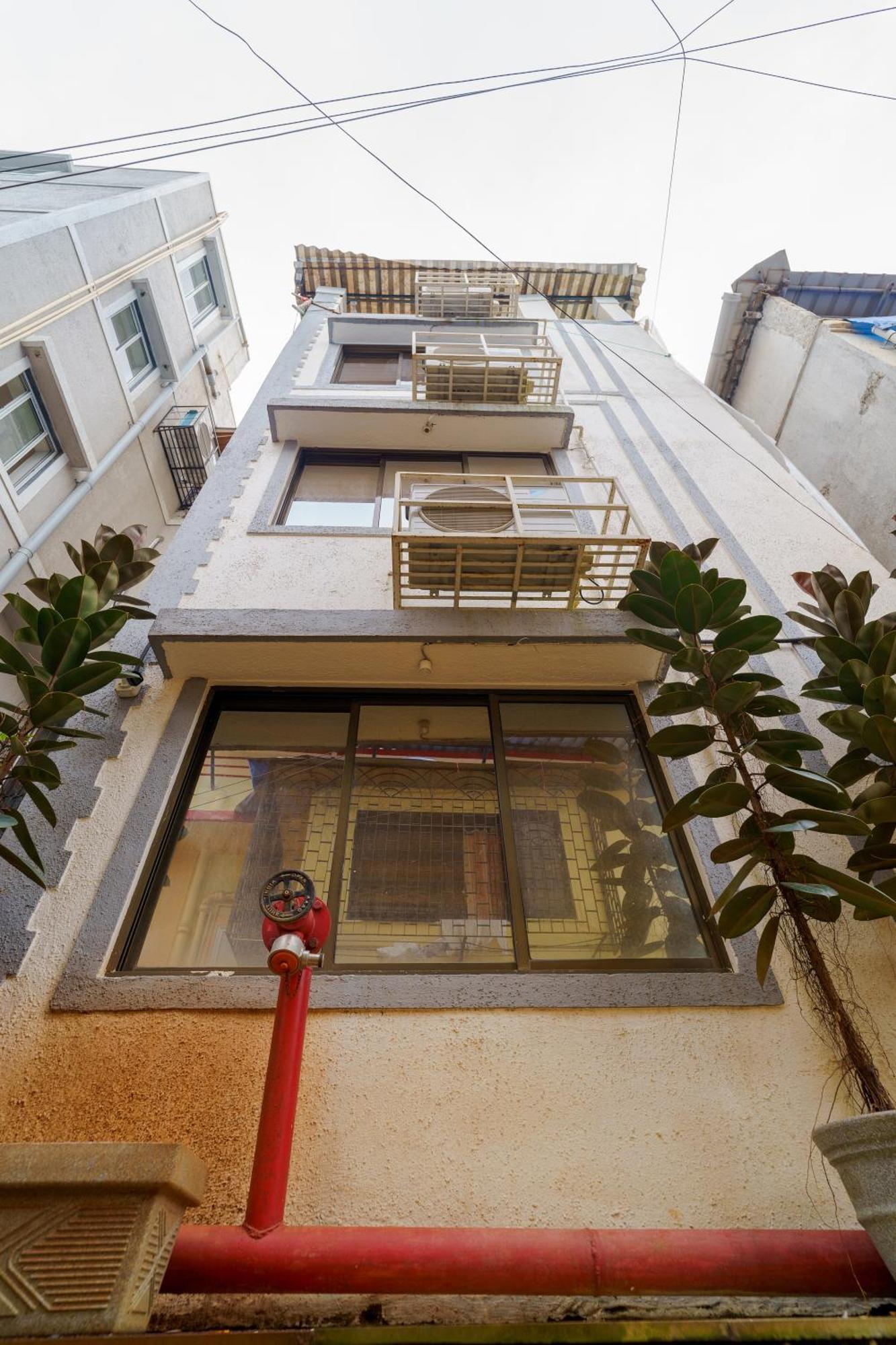 Imperial Premium Khar W Apartment Mumbai