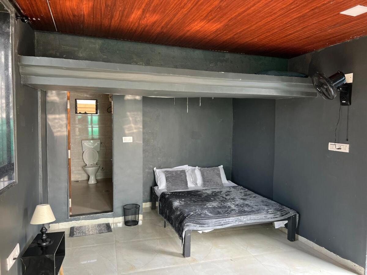 Villa Aurora Mumbai