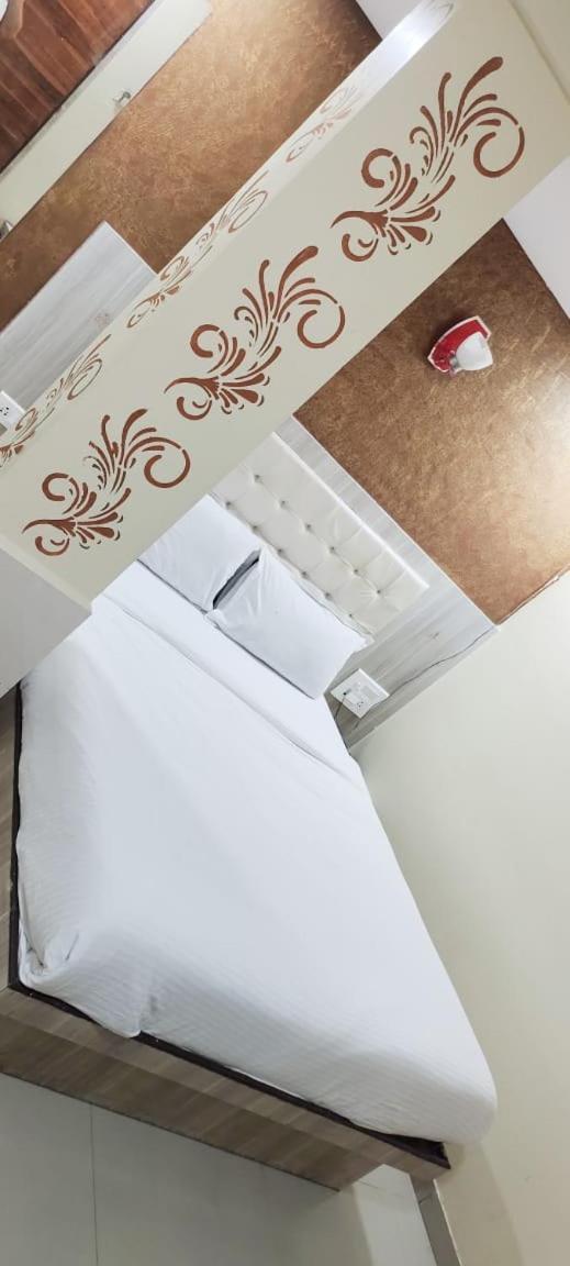 Golden Park Near Nesco *