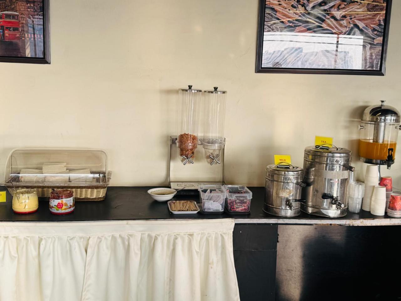 Hotel Bkc Prime Near Trade Centre Us Embassy, 3*