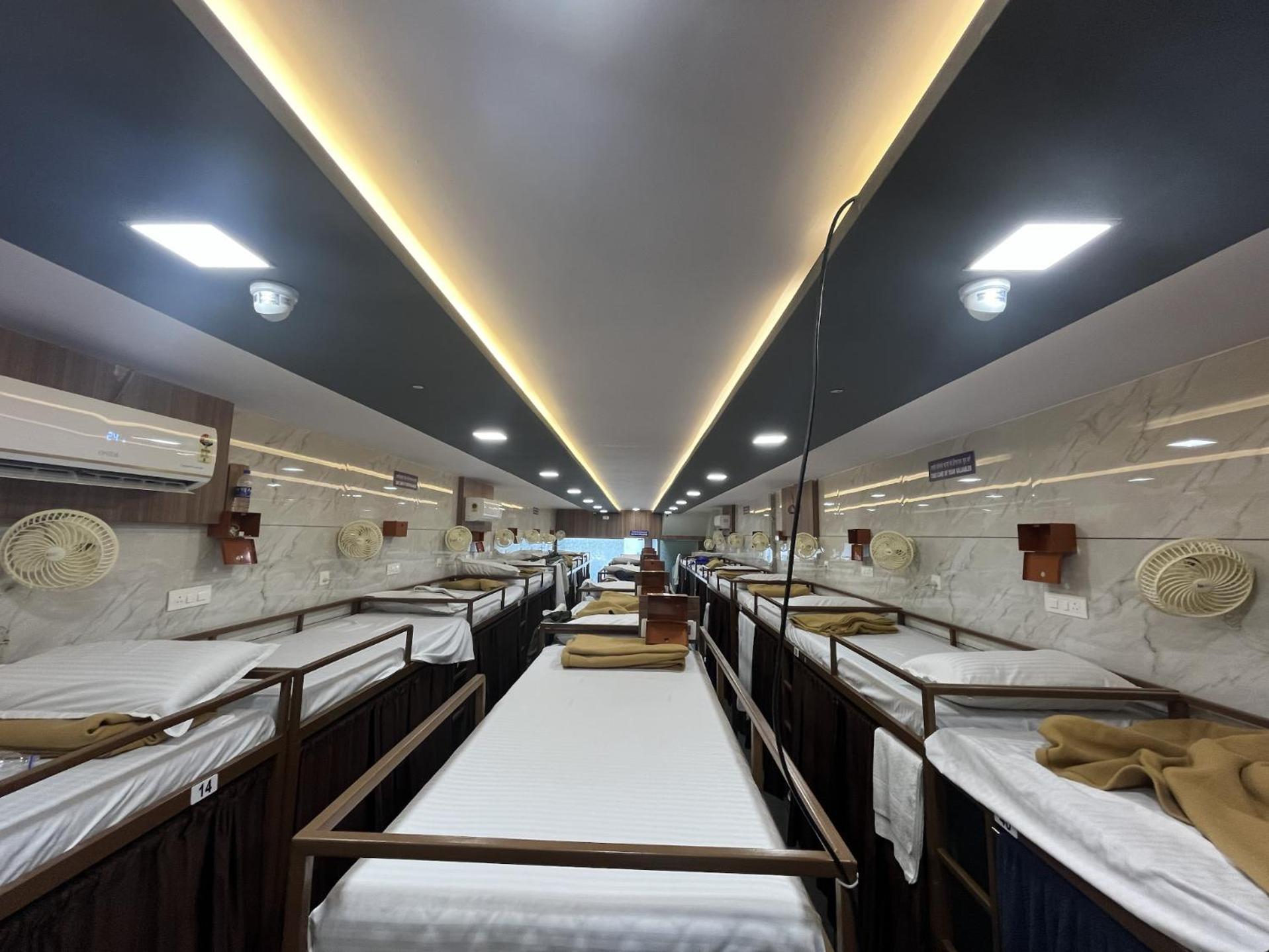 Apex Andheri - Near Airport And Marol Metro Station *