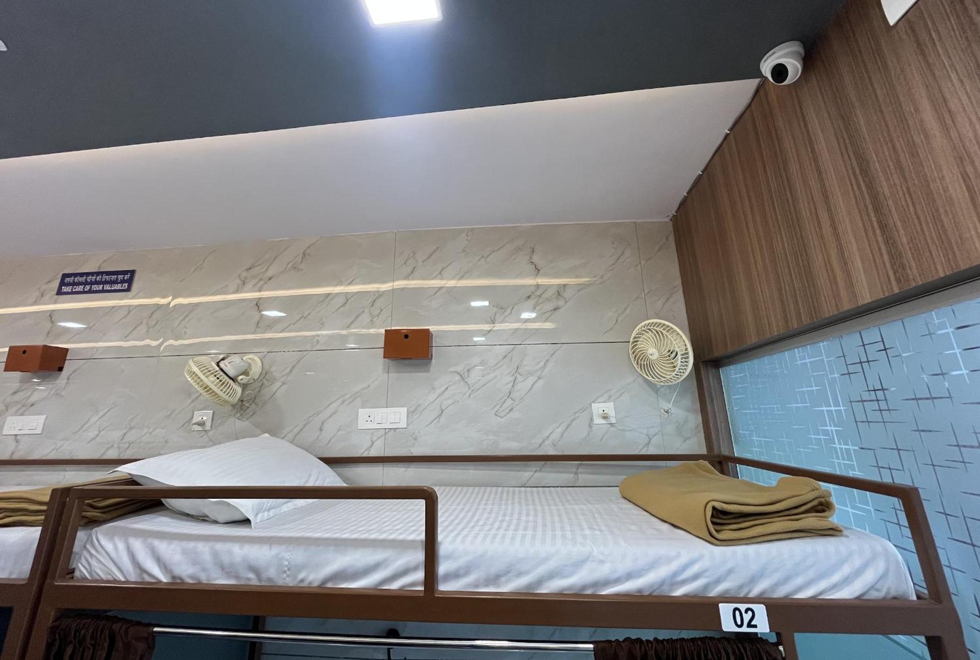 Apex Andheri - Near Airport And Marol Metro Station * Mumbai