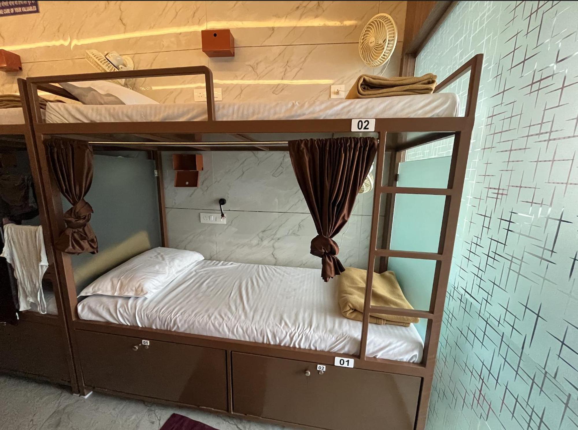 Apex Andheri - Near Airport And Marol Metro Station Mumbai