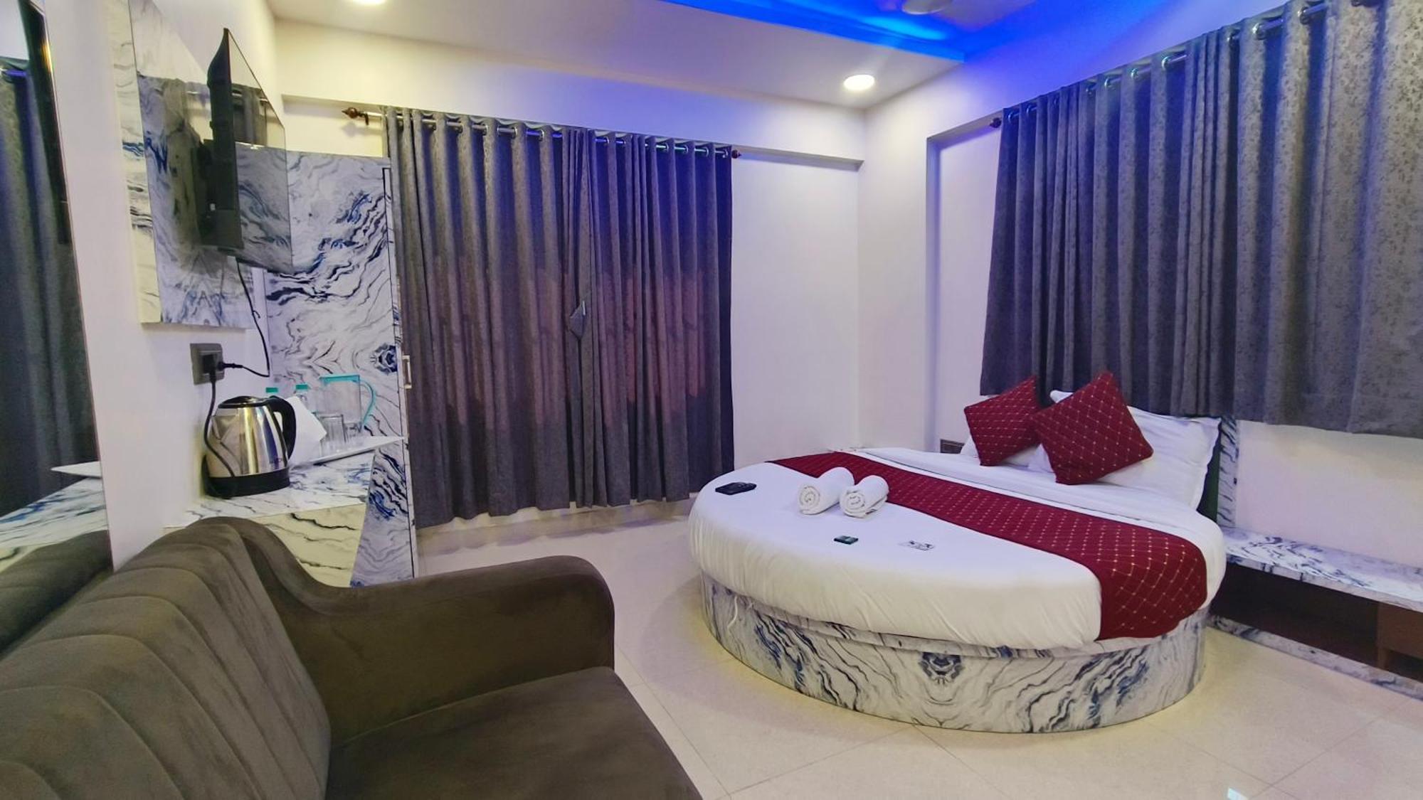 Smooth Checkin By Edition Blue - Mumbai Mumbai