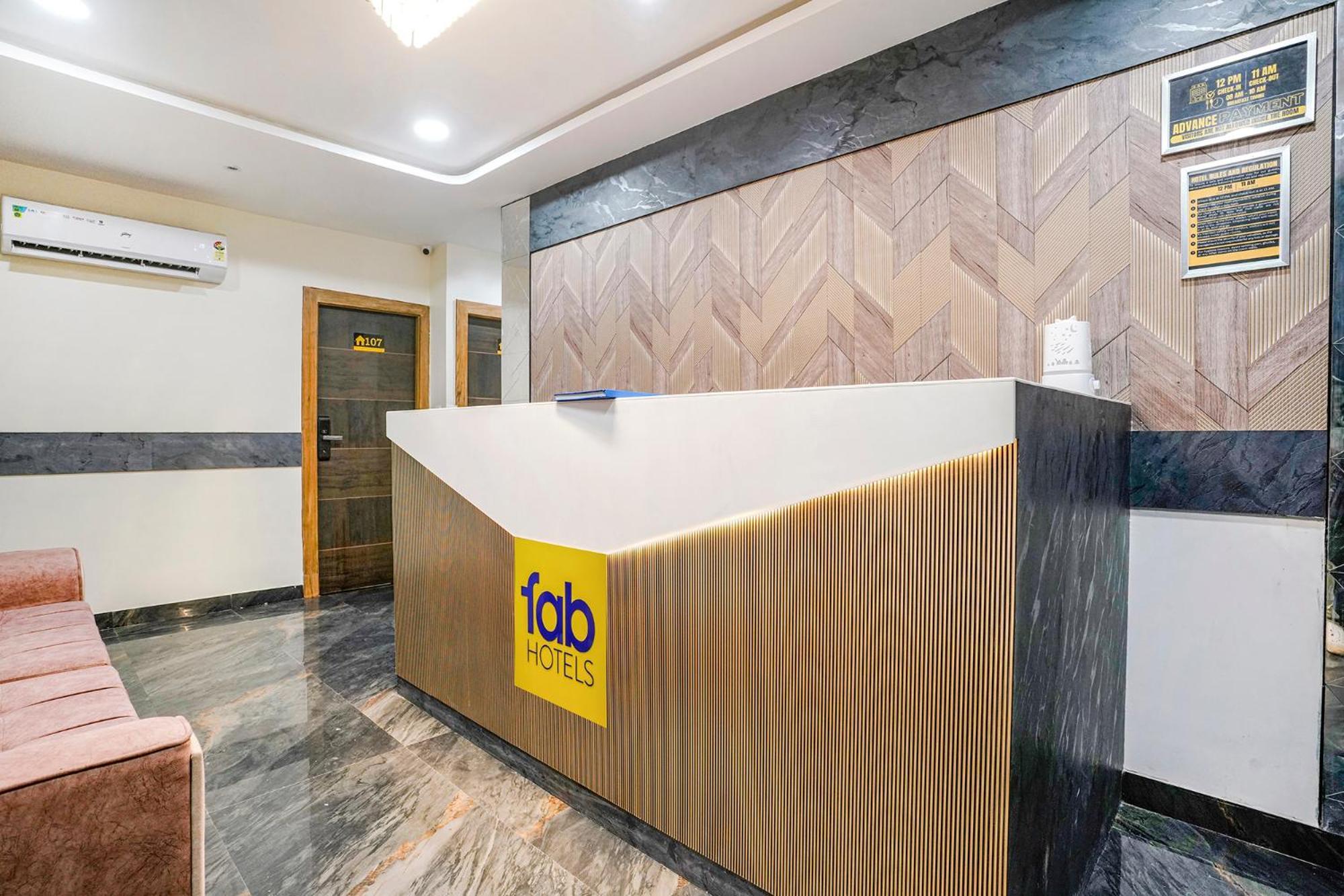 Hotel Fabhotel Riza International Bombaim