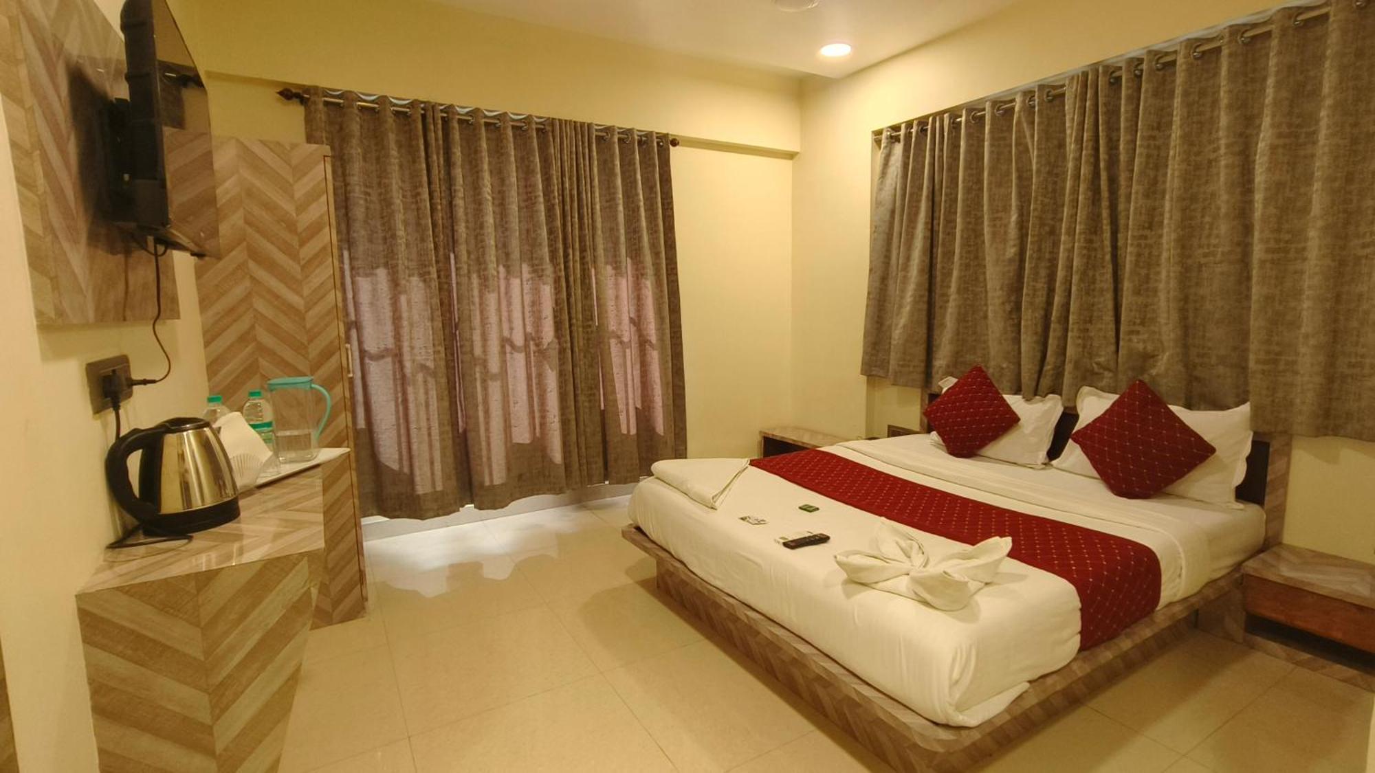 Hotel Smooth Checkin By Edition Blue - Mumbai