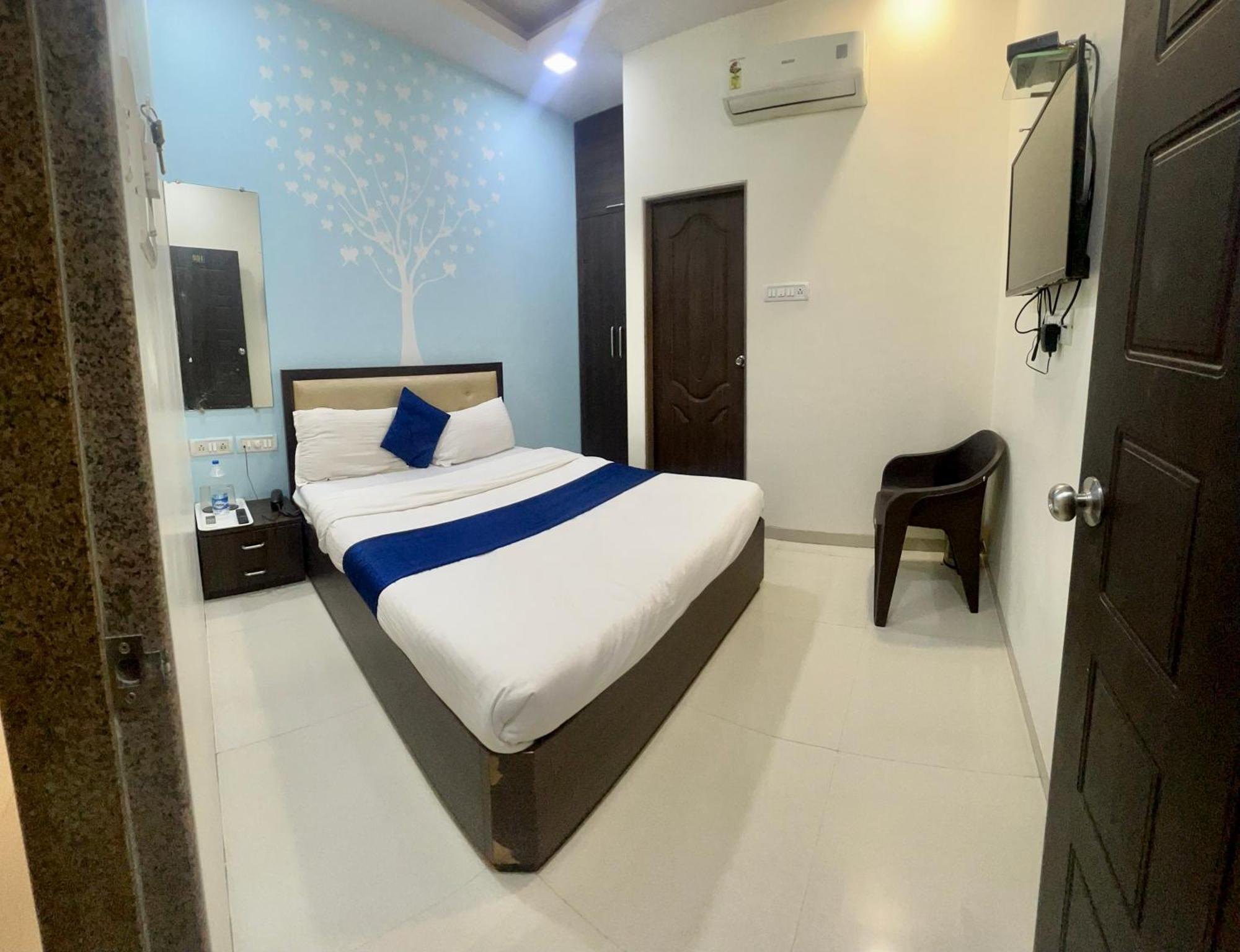 Hotel Zee Residency By San Hospitality *