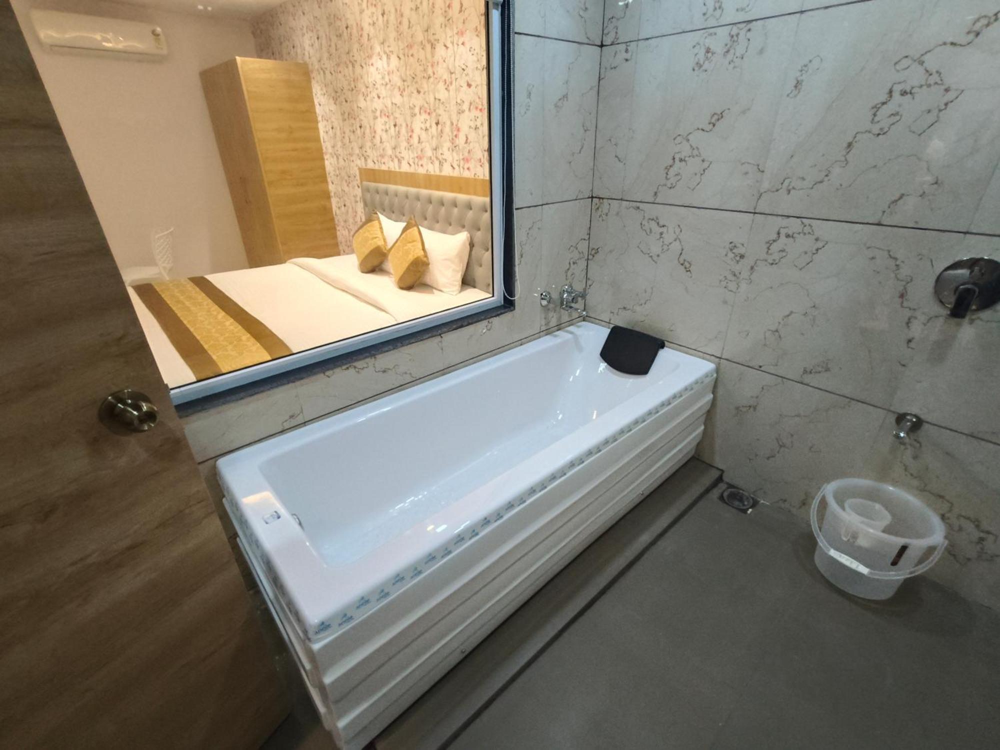 Morya Residency Parel Hotel Bombaim